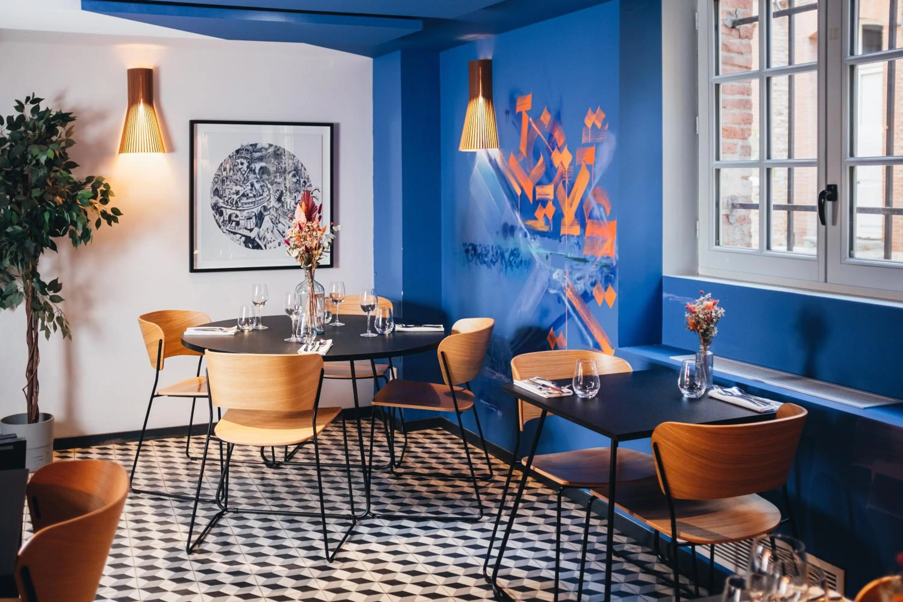 Restaurant/places to eat in Boutique Hotel Villa du Taur