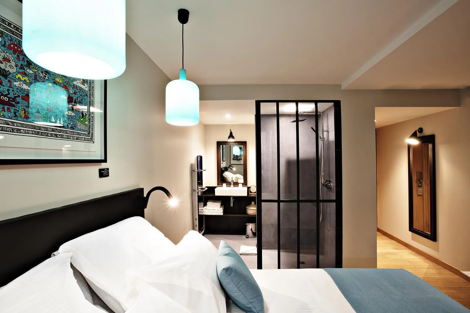 Photo of the whole room, Bed in Boutique Hotel Villa du Taur