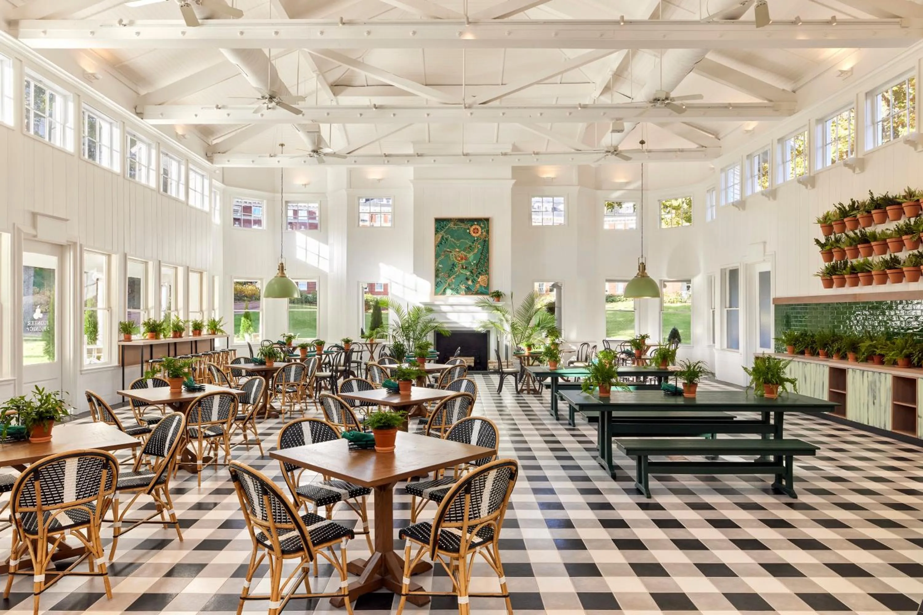 Restaurant/places to eat in The Omni Homestead Resort & Spa