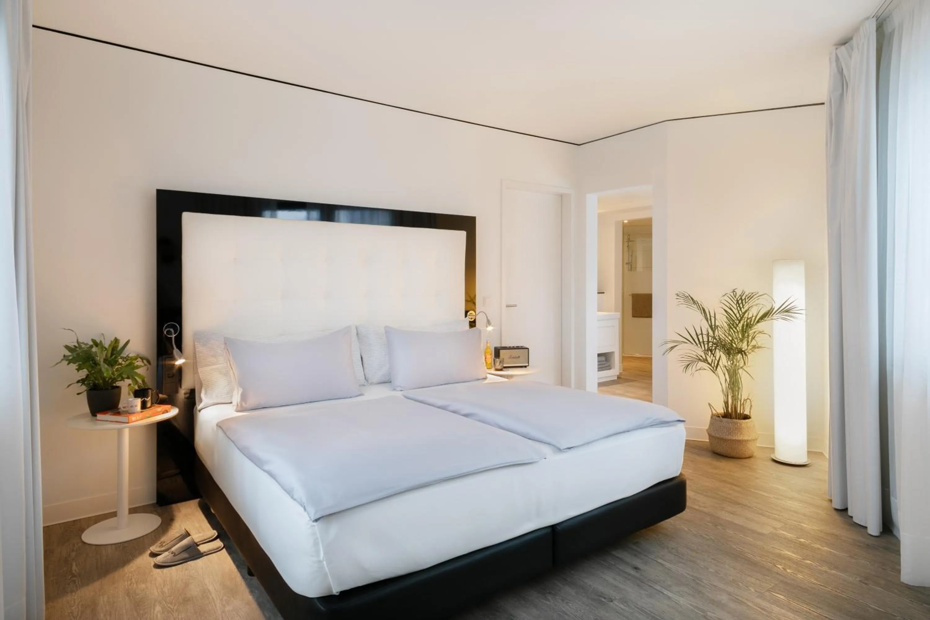 Bed in INNSiDE by Meliá Hamburg Hafen