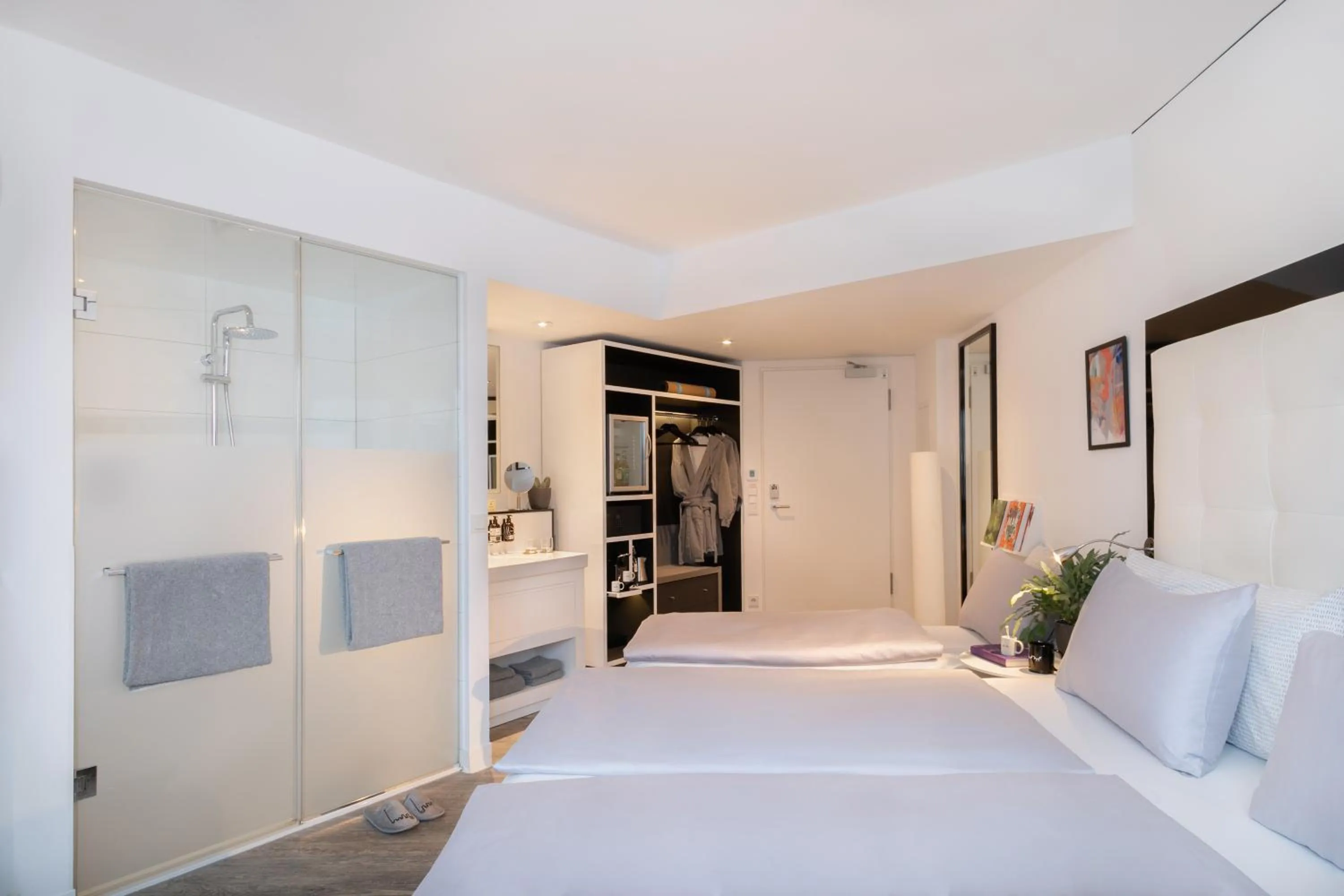 Bed in INNSiDE by Meliá Hamburg Hafen