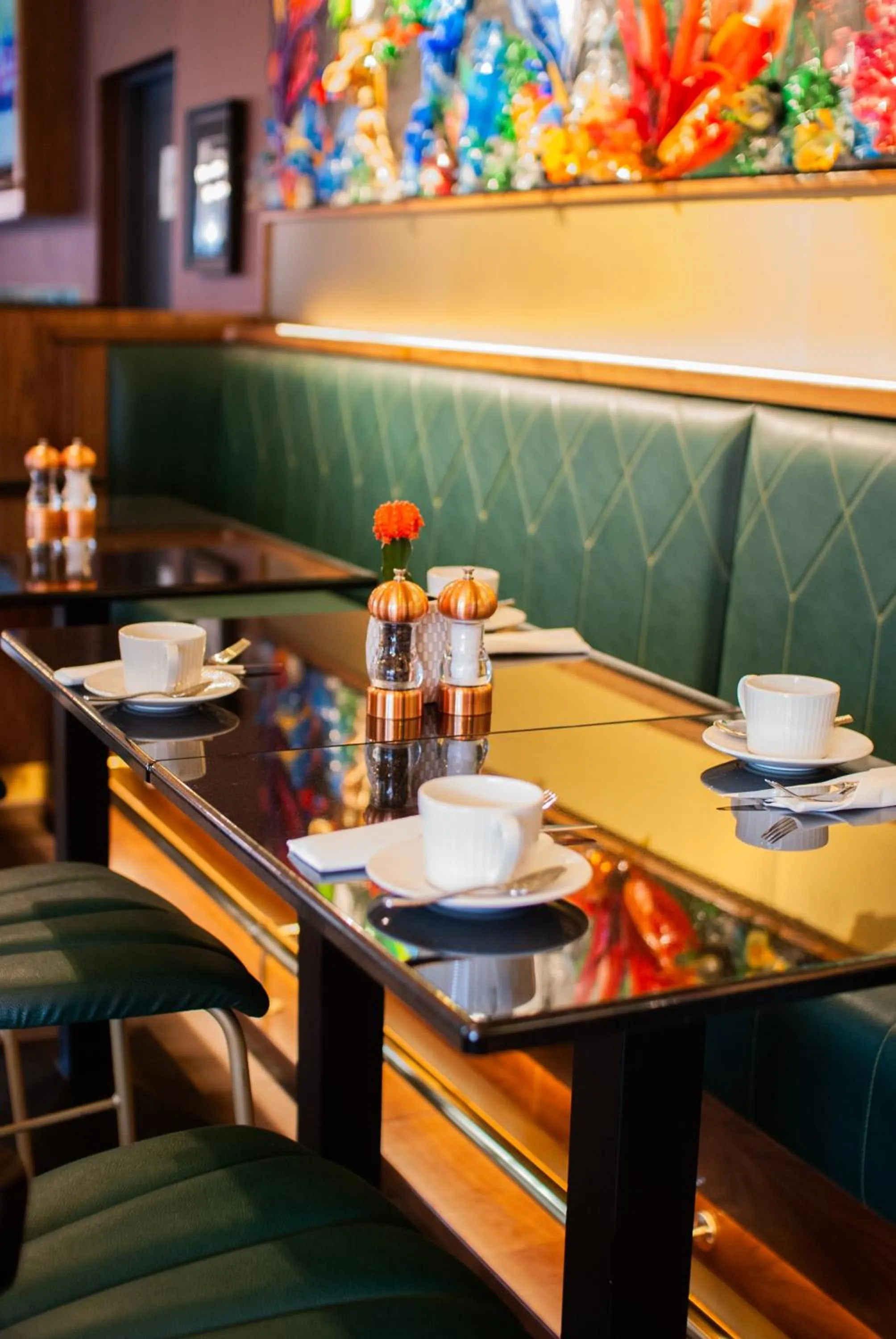 Breakfast in Arthaus Hotel