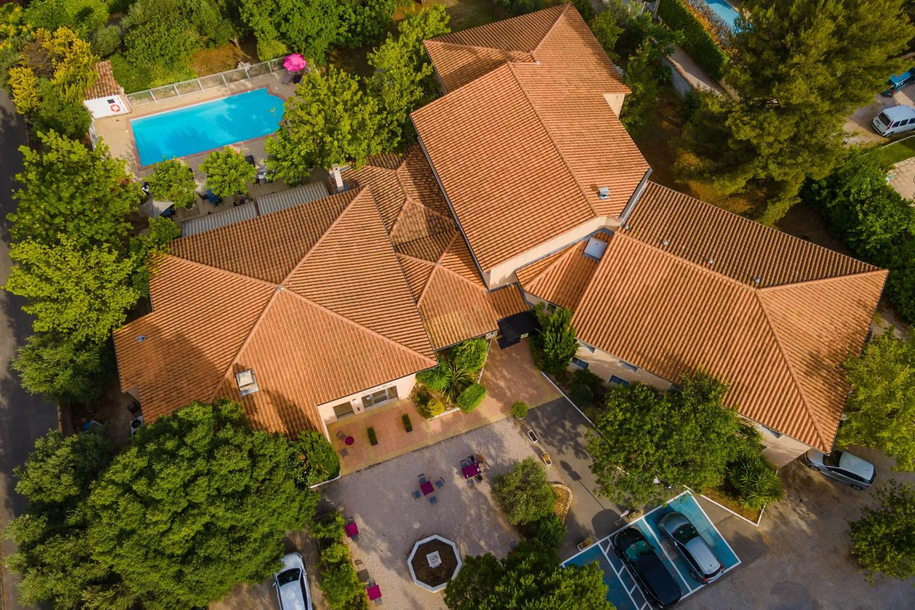 Bird's eye view in Logis Hotel Noemys pont de l'Etoile