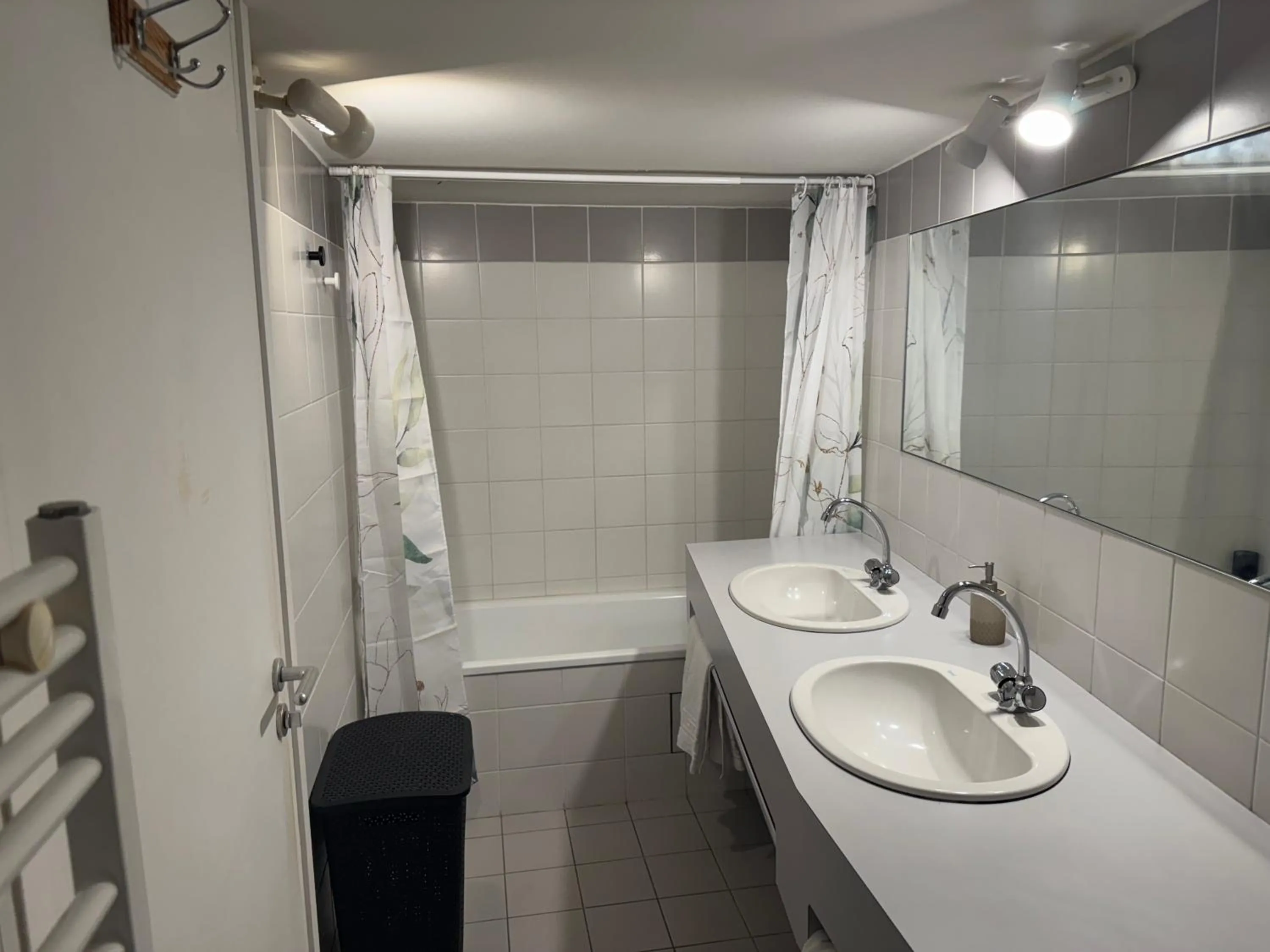 Toilet in Balzac Hôtel Restaurant