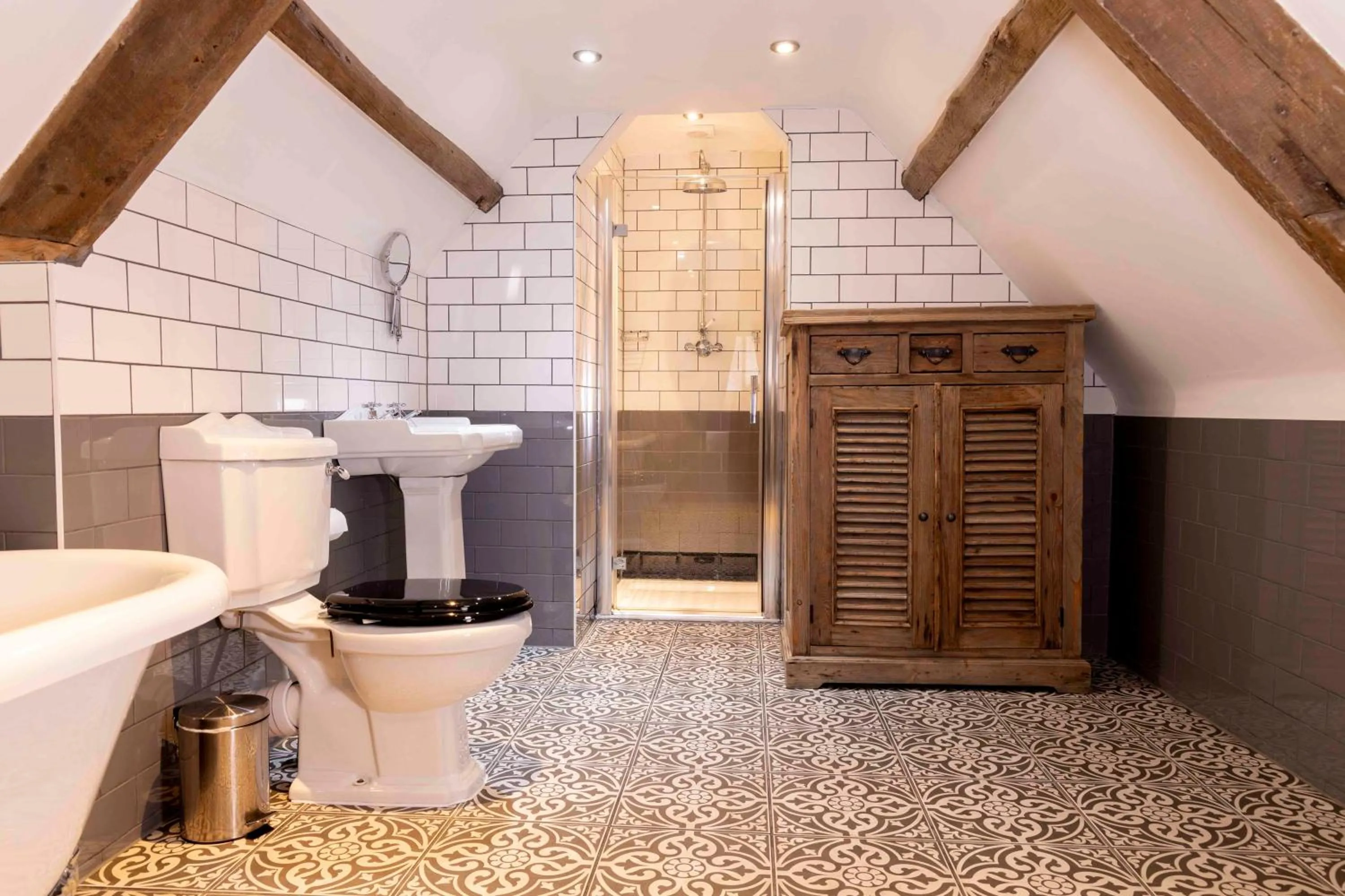 The Dirty Bottles Hotel