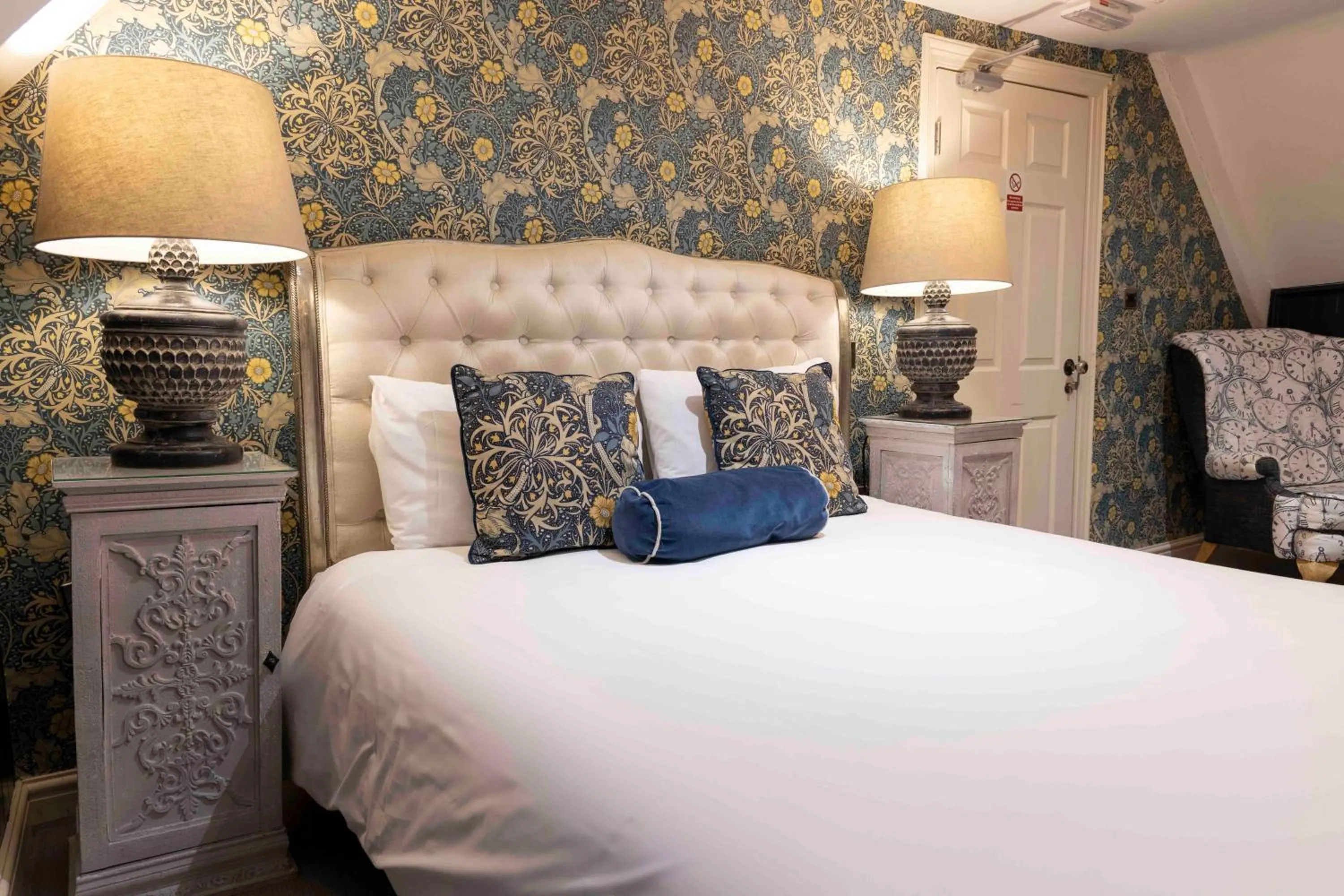 Bed in The Dirty Bottles Hotel