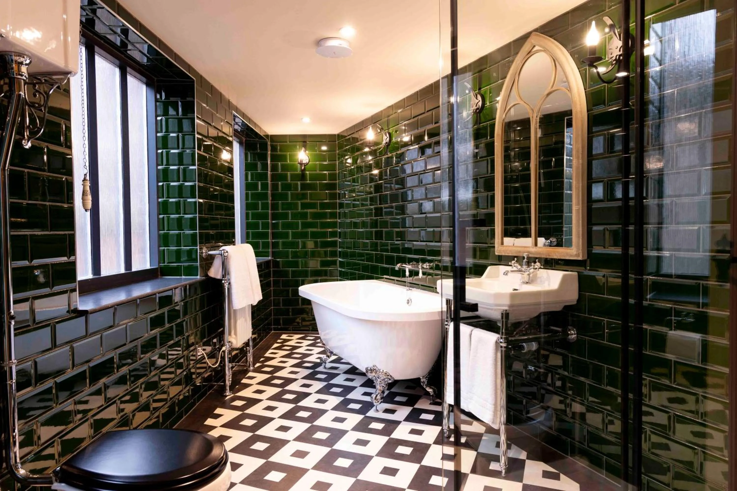 Bathroom in The Dirty Bottles Hotel