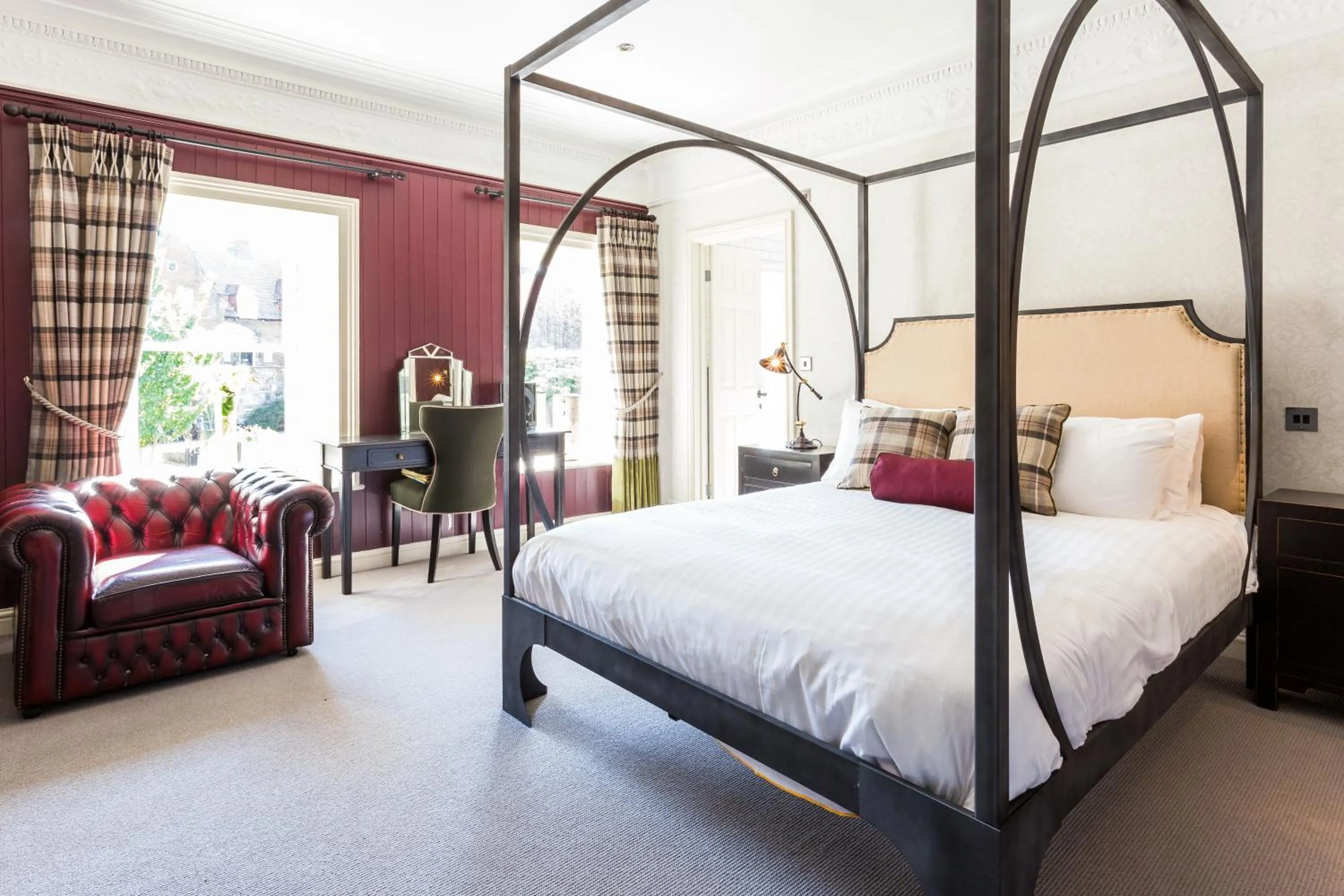 Bedroom, Bed in The Dirty Bottles Hotel