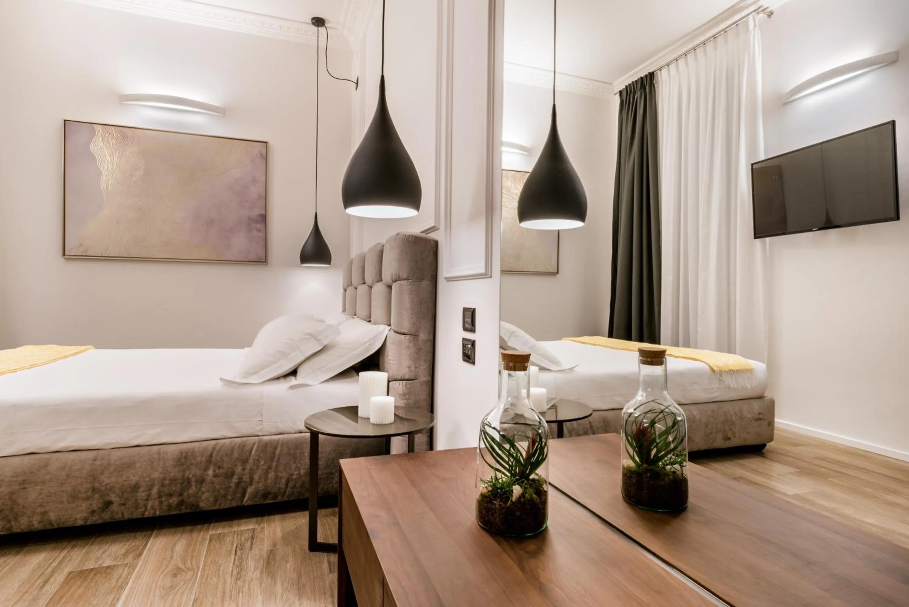 Bed in La Spezia by The First - Luxury Rooms & Suites