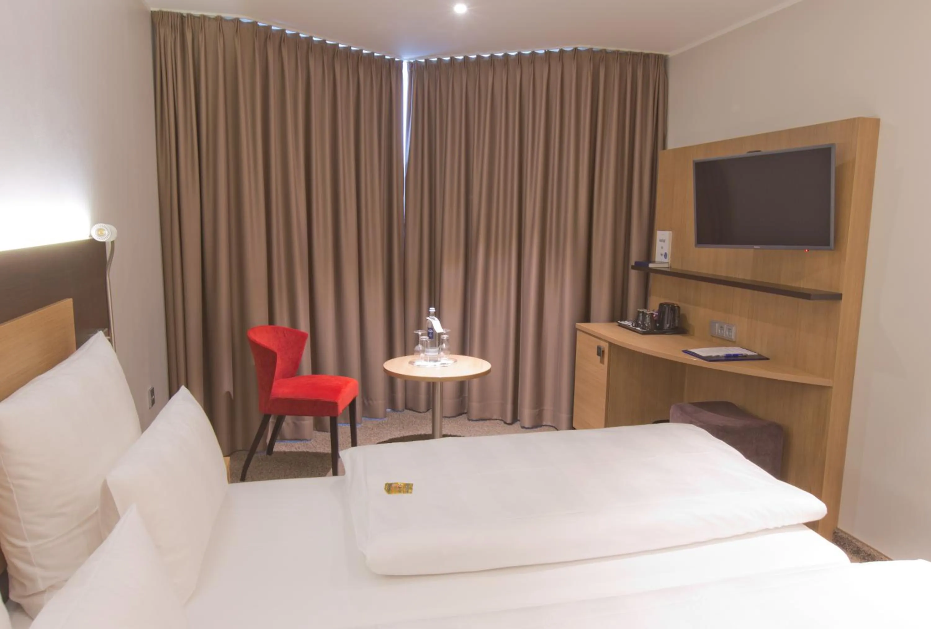 Bedroom, Bed in Astor & Aparthotel