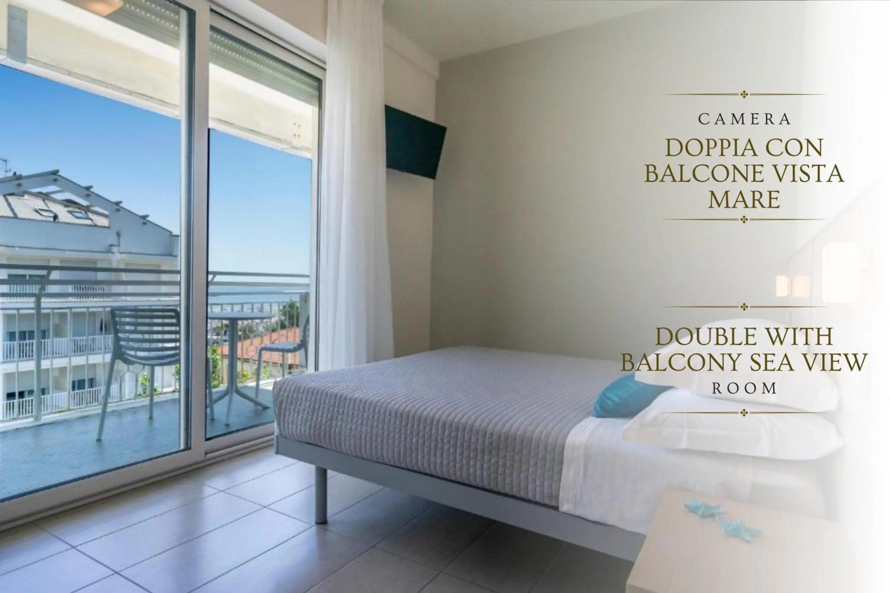 Bed in Hotel Constellation