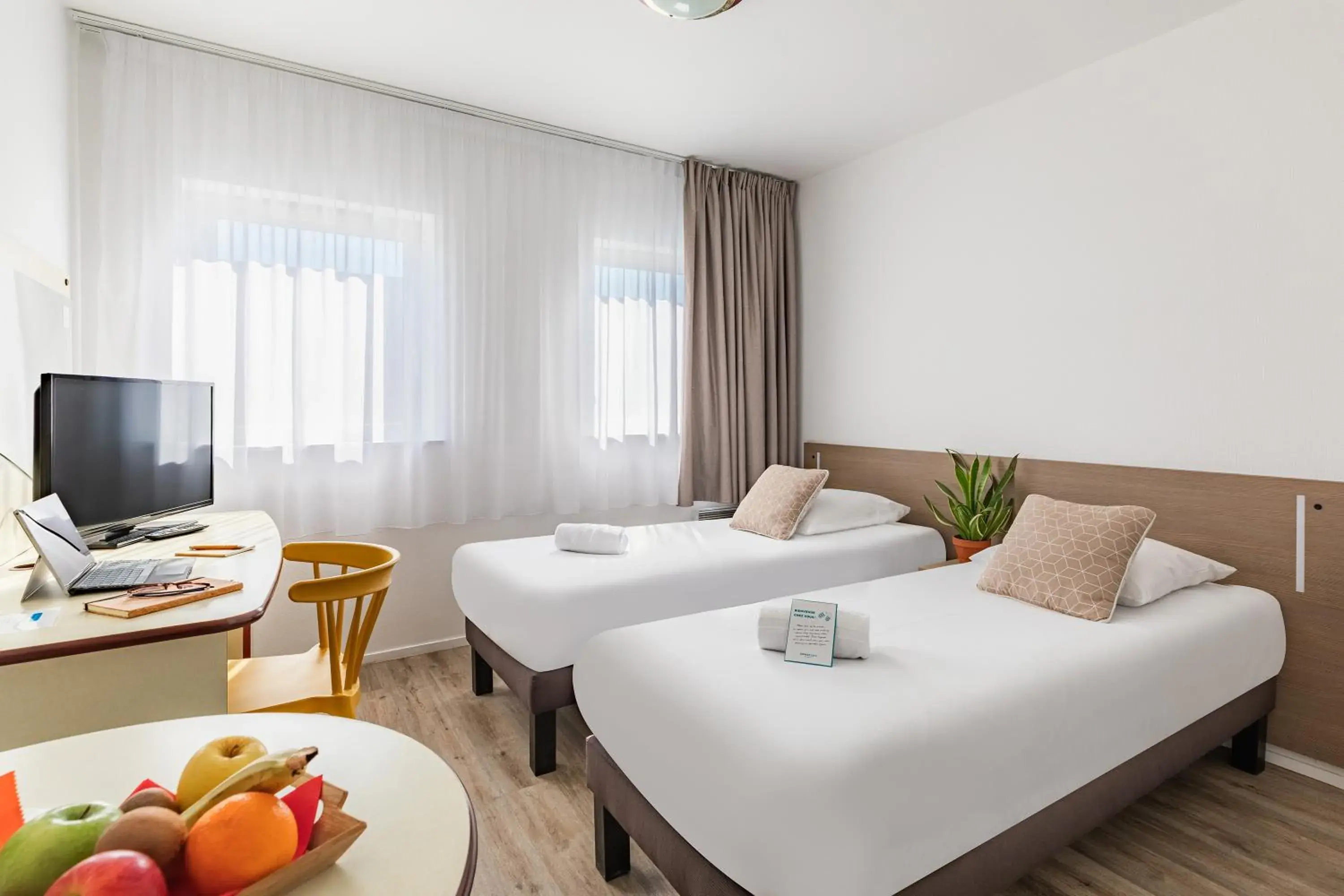 Twin Studio in Appart'City Classic Blois Twin Studio in Appart'City Classic Blois