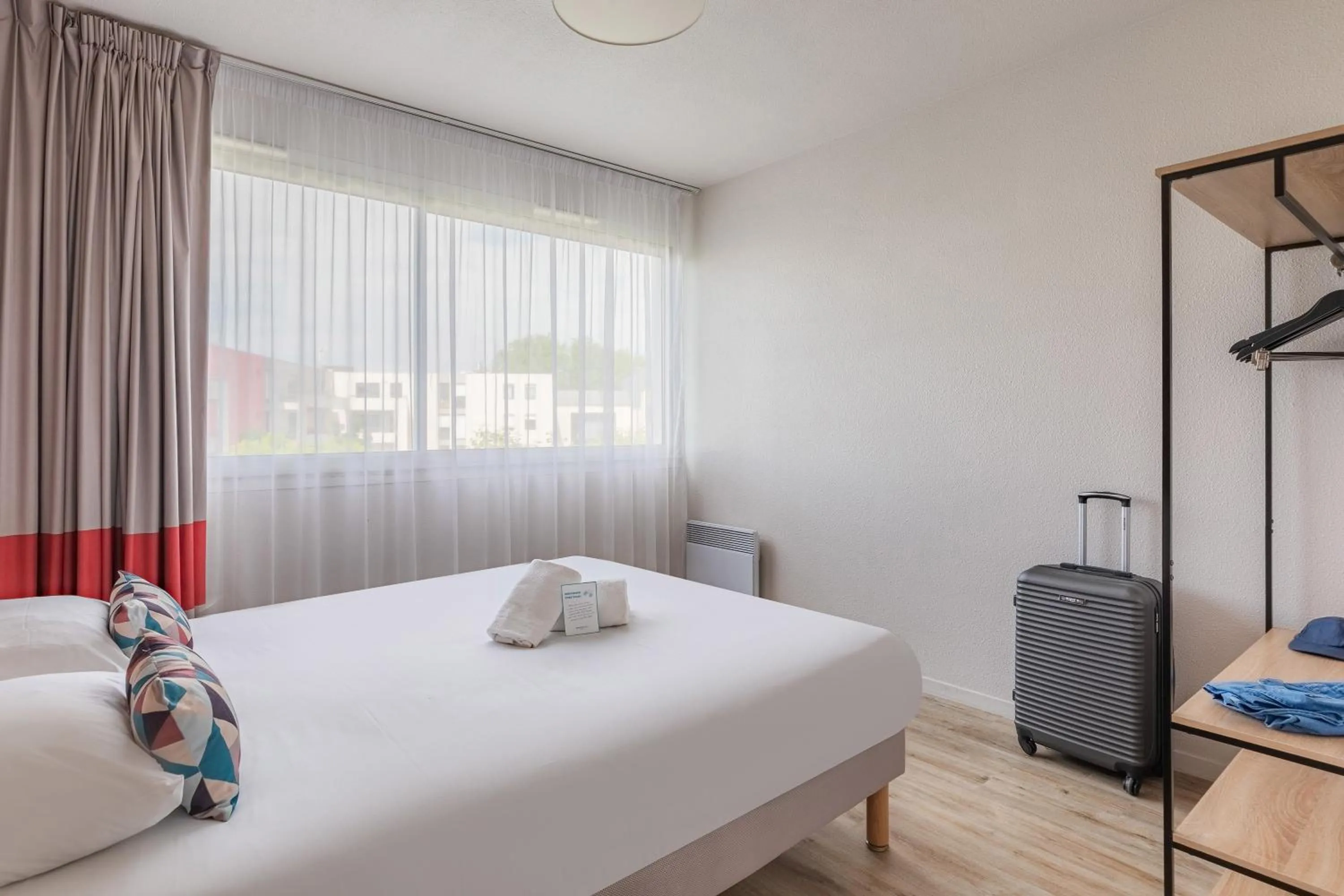 Bed in Appart'City Classic La Rochelle Centre