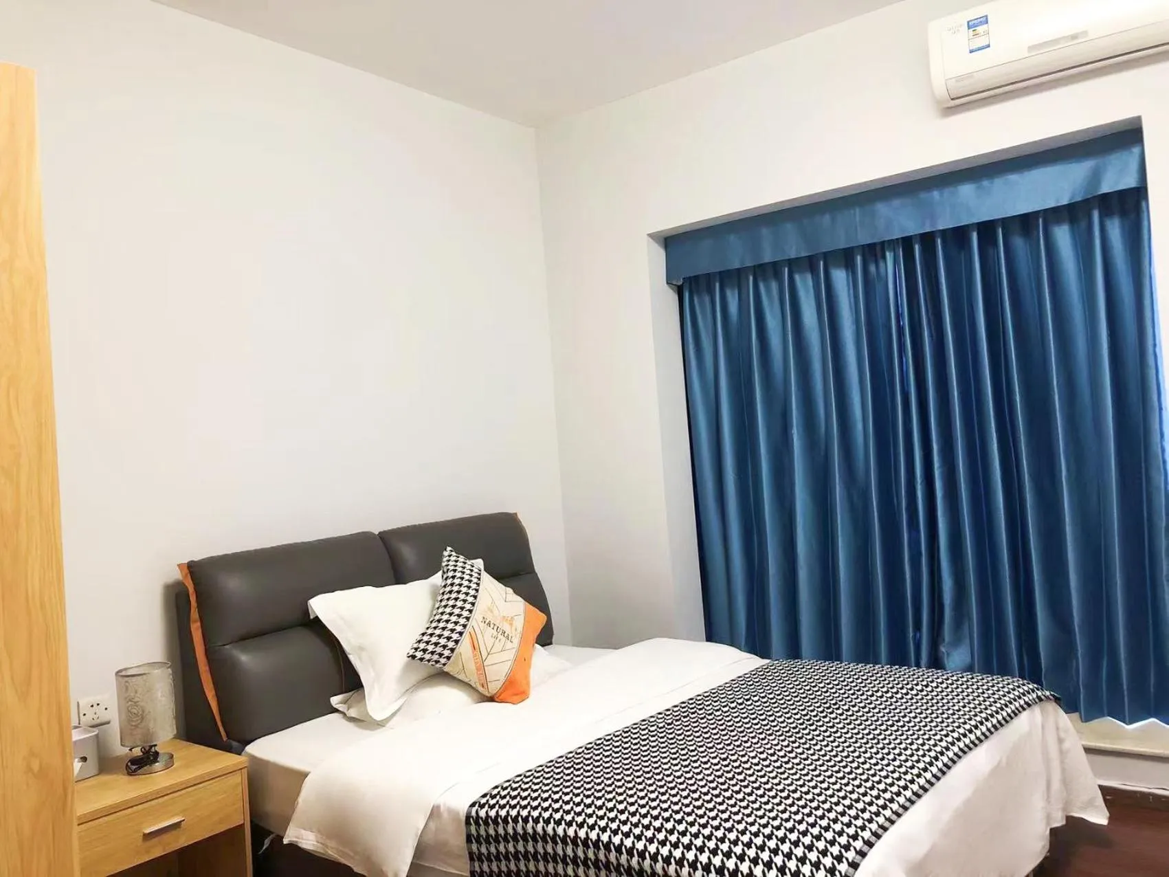 Bed in Pazhou Angda International Aparthotel Canton Fair Branch