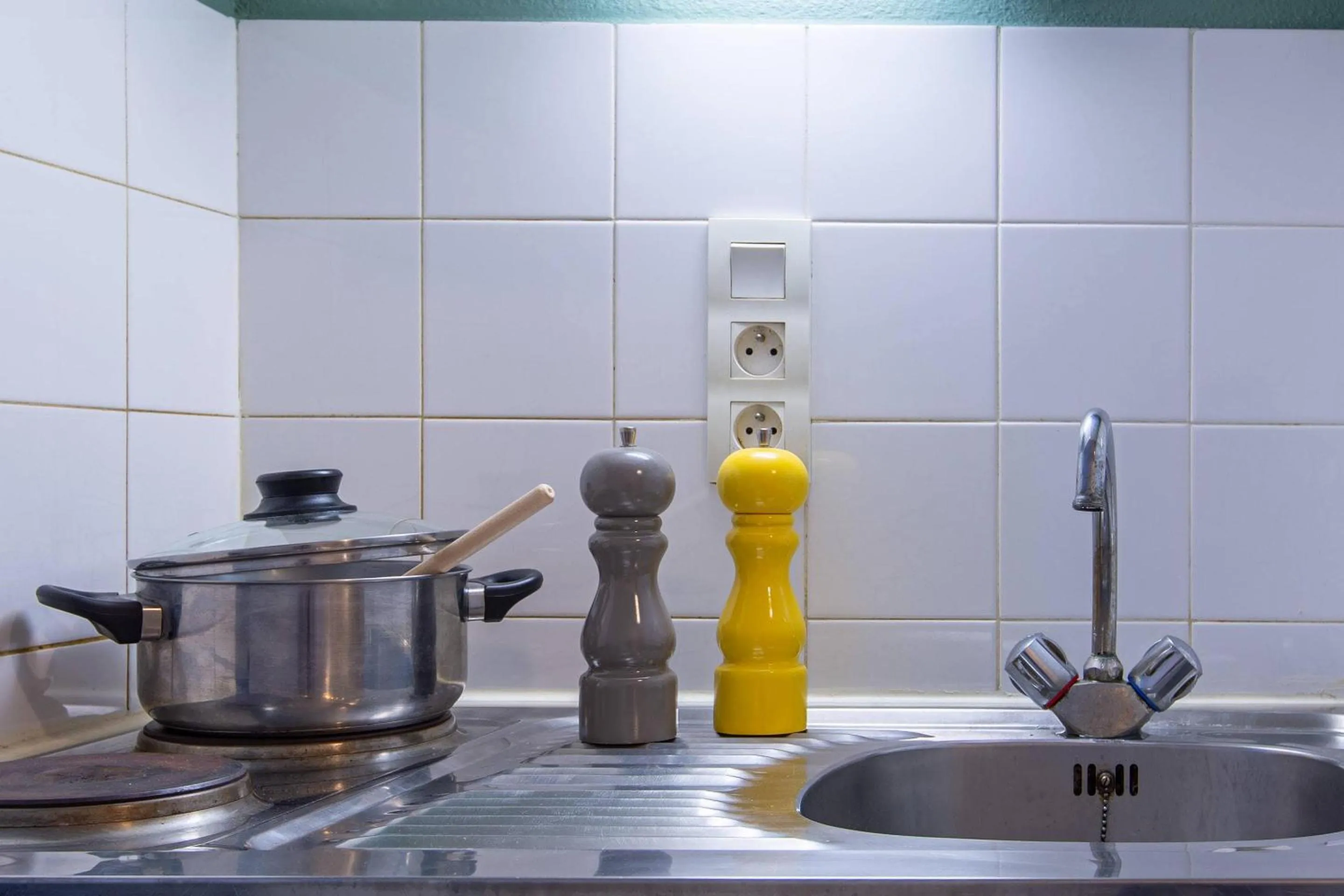 Bedroom in Comfort Aparthotel Le Mans