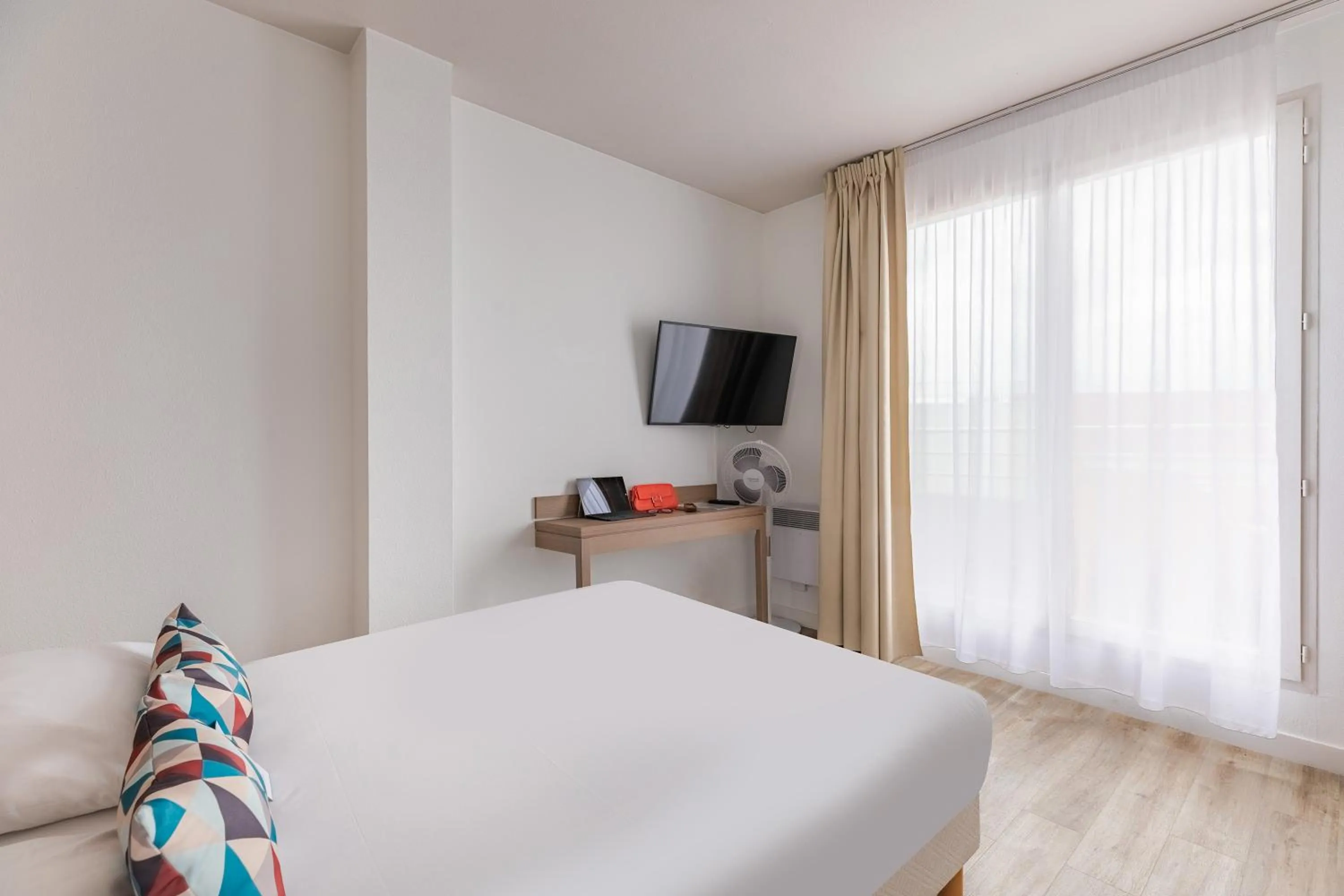 TV and multimedia, Bed in Appart'City Classic Lyon Part Dieu Villette