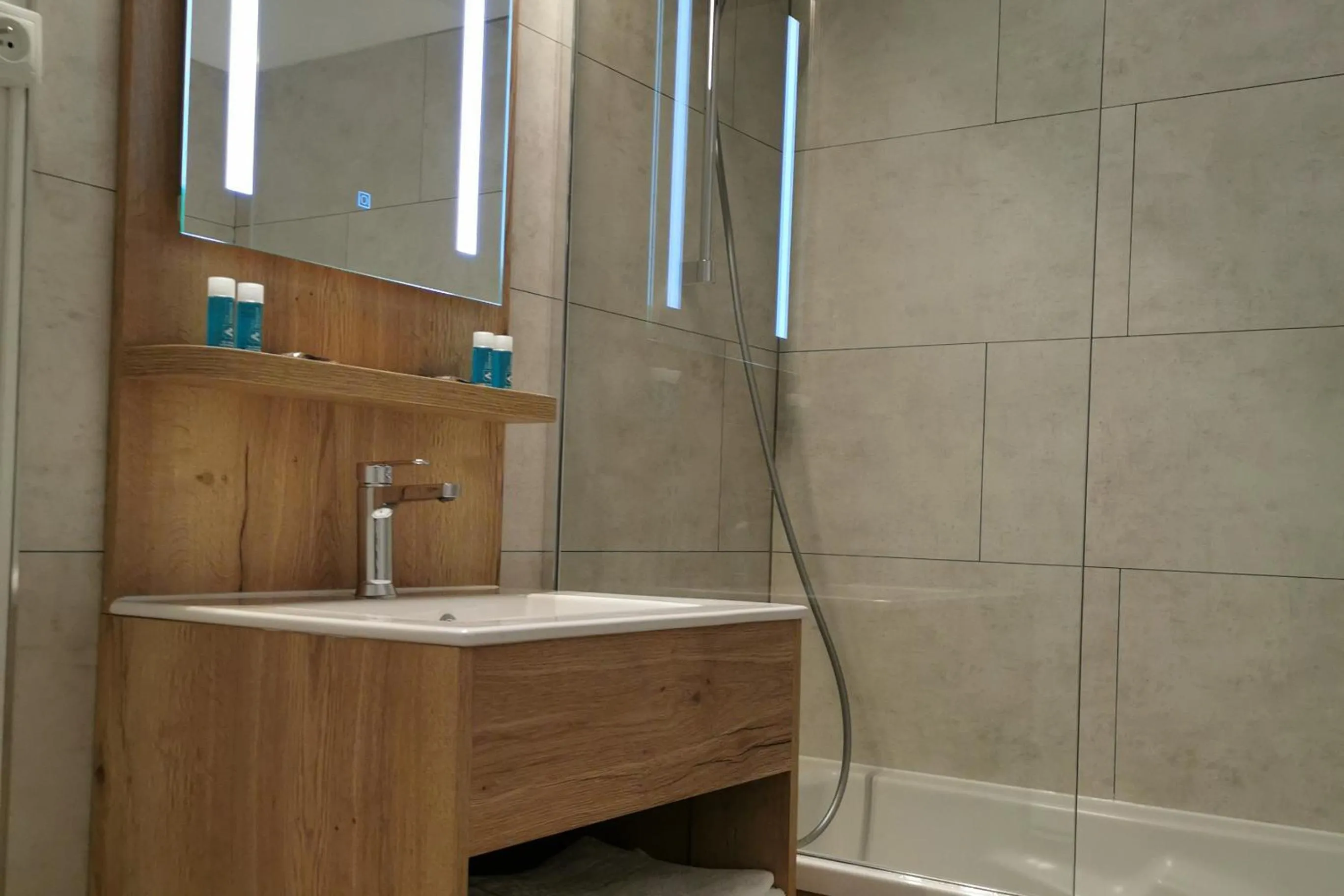 Bathroom in City Résidence Nancy