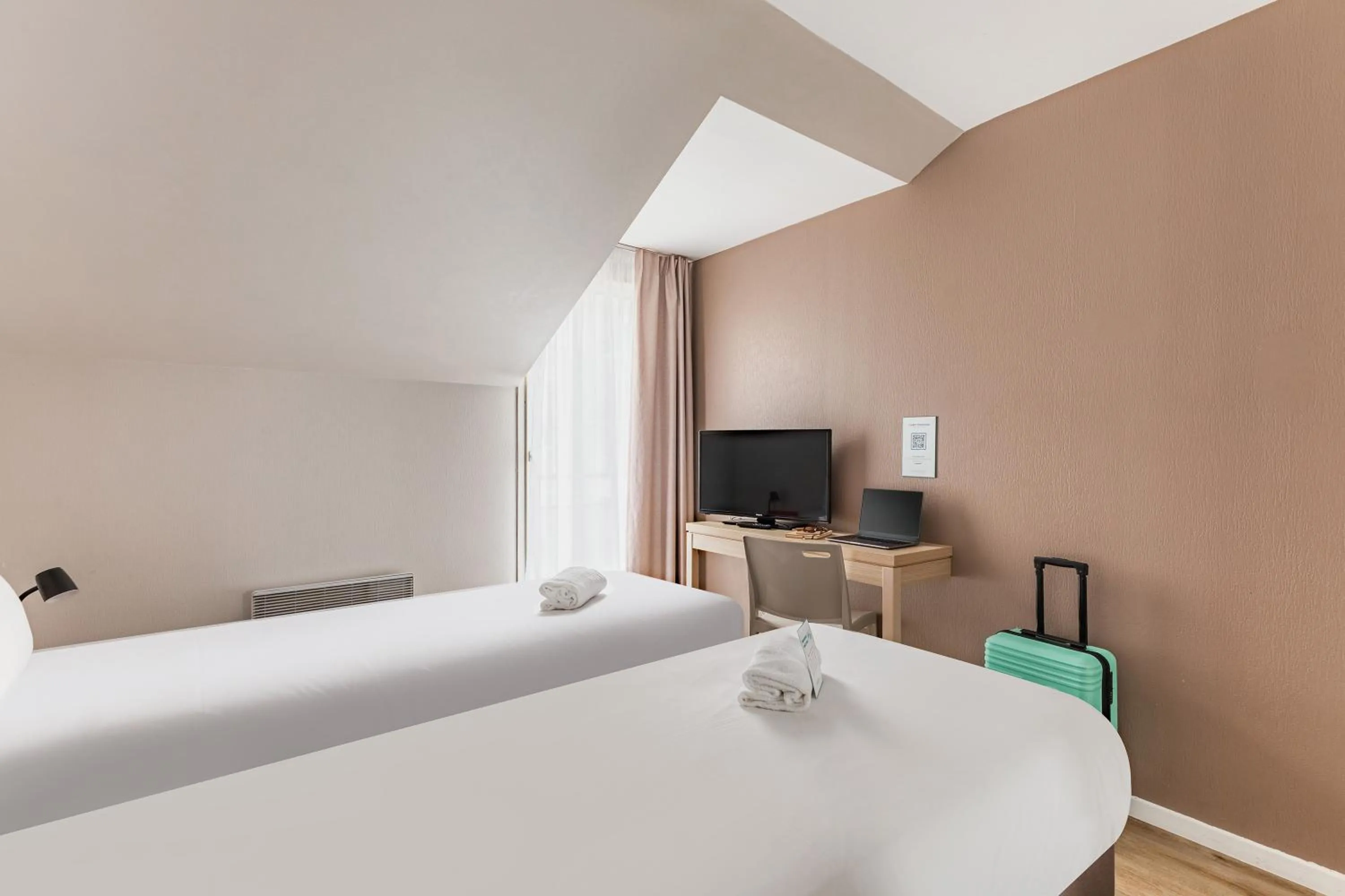 Bed in Appart'City Classic Nantes Quais de Loire