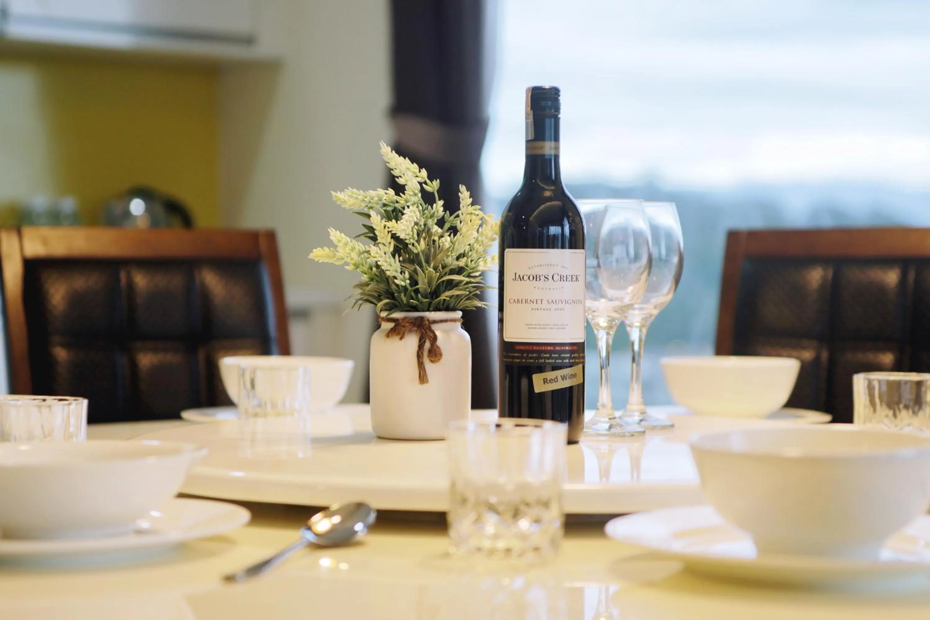 Decorative detail in Cozy Living Sky Apartment