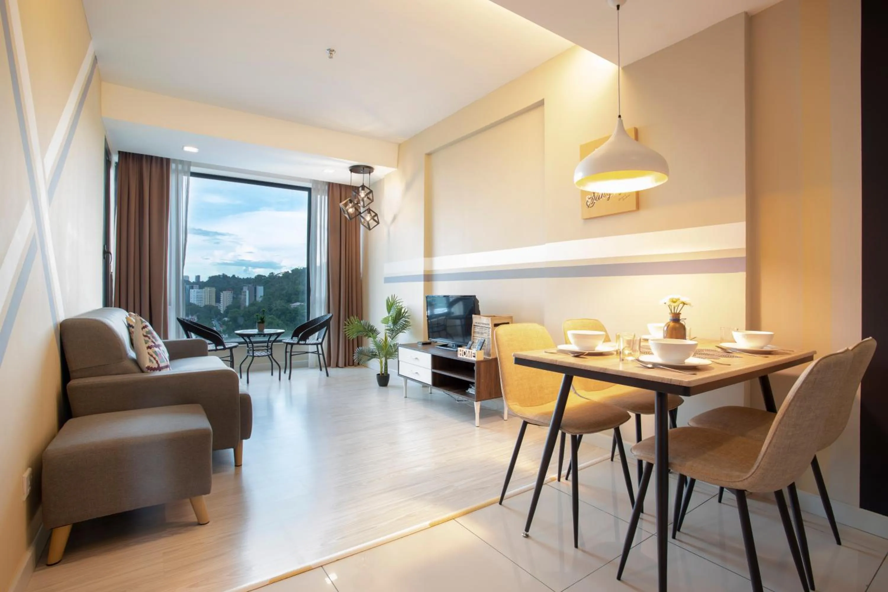 Living room in Cozy Living Sky Apartment