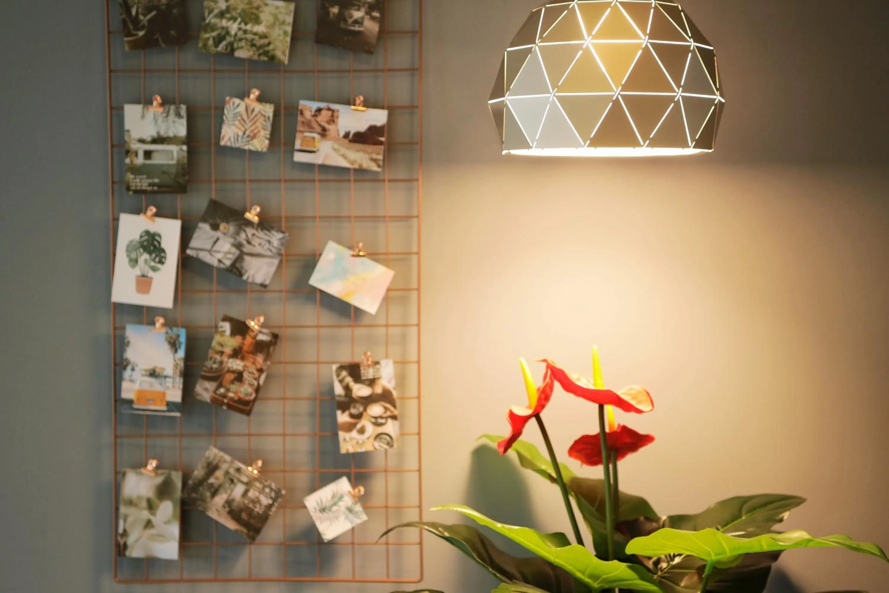 Decorative detail in Cozy Living Sky Apartment