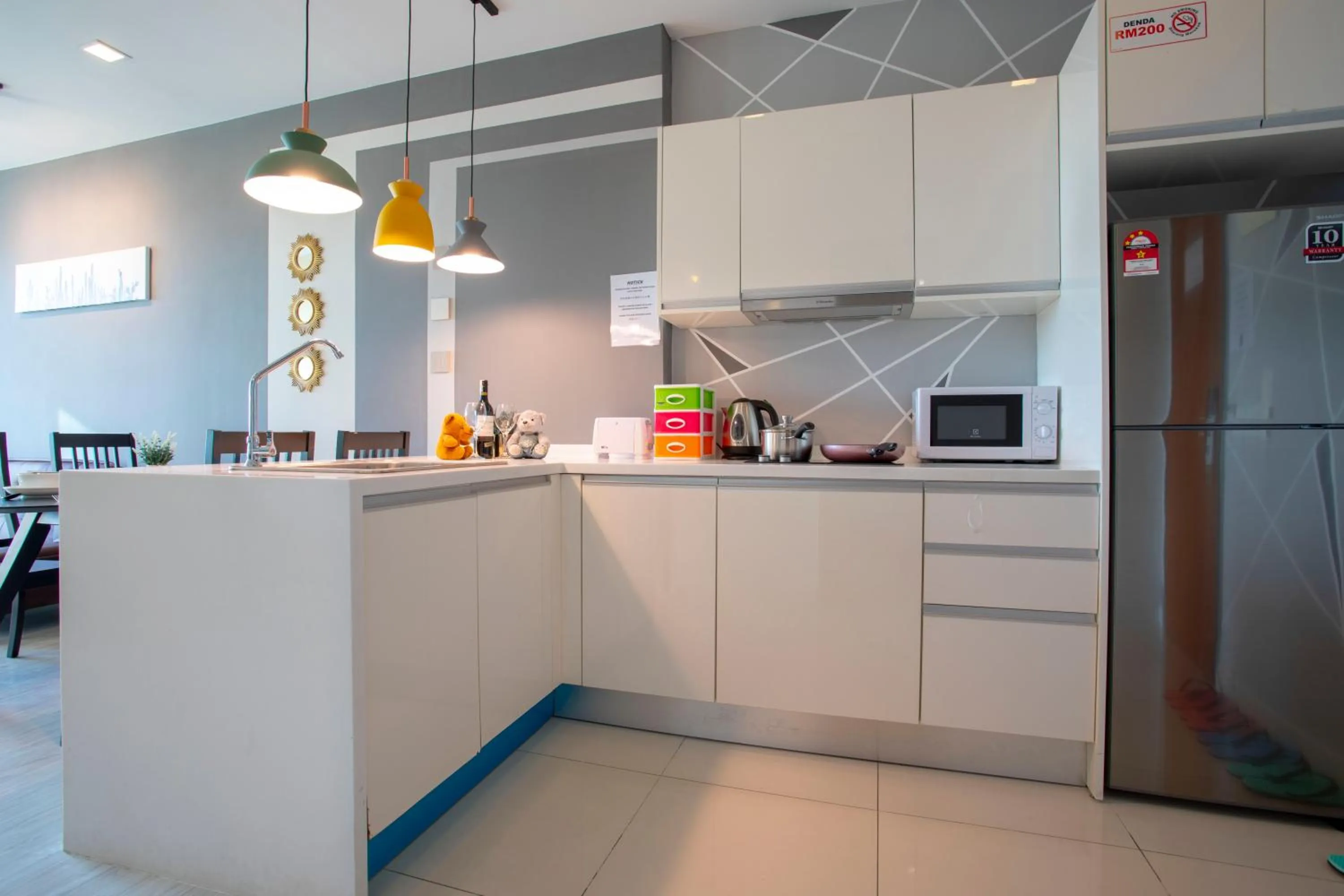 Kitchen or kitchenette in Cozy Living Sky Apartment