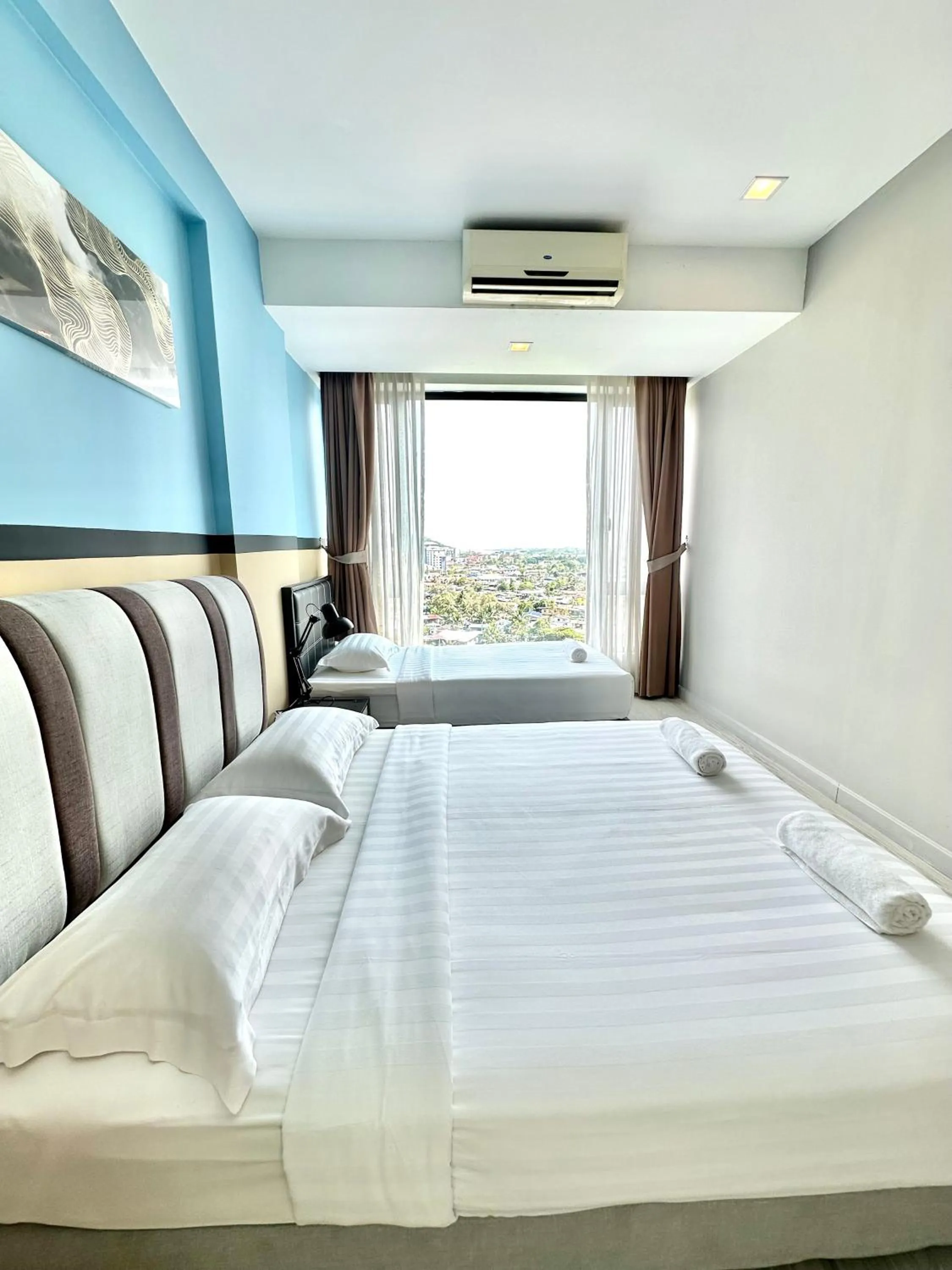 Bedroom, Bed in Cozy Living Sky Apartment