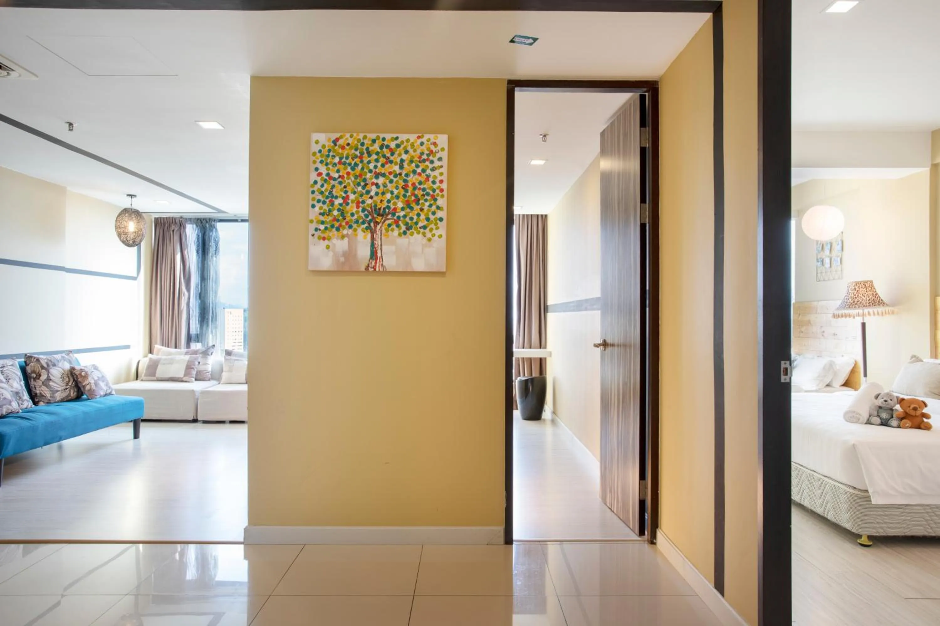 Photo of the whole room, Bed in Cozy Living Sky Apartment