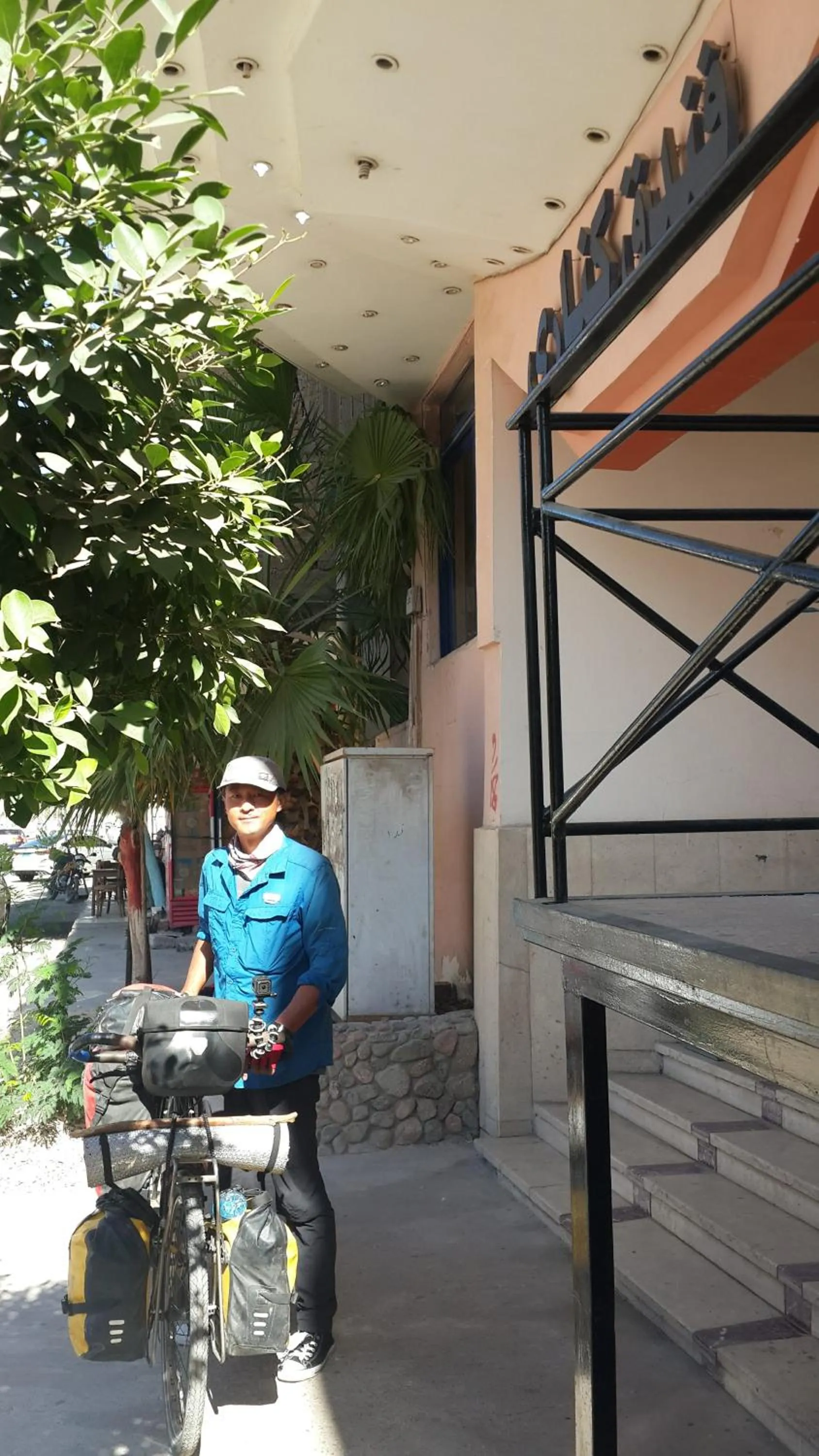 Facade/entrance in Canary Hotel