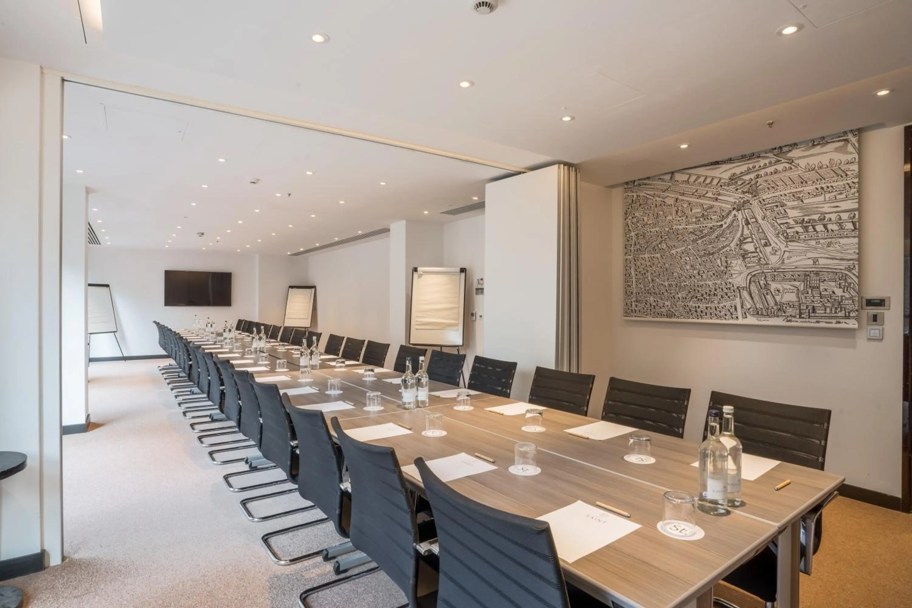 Meeting/conference room in Hotel Saint London