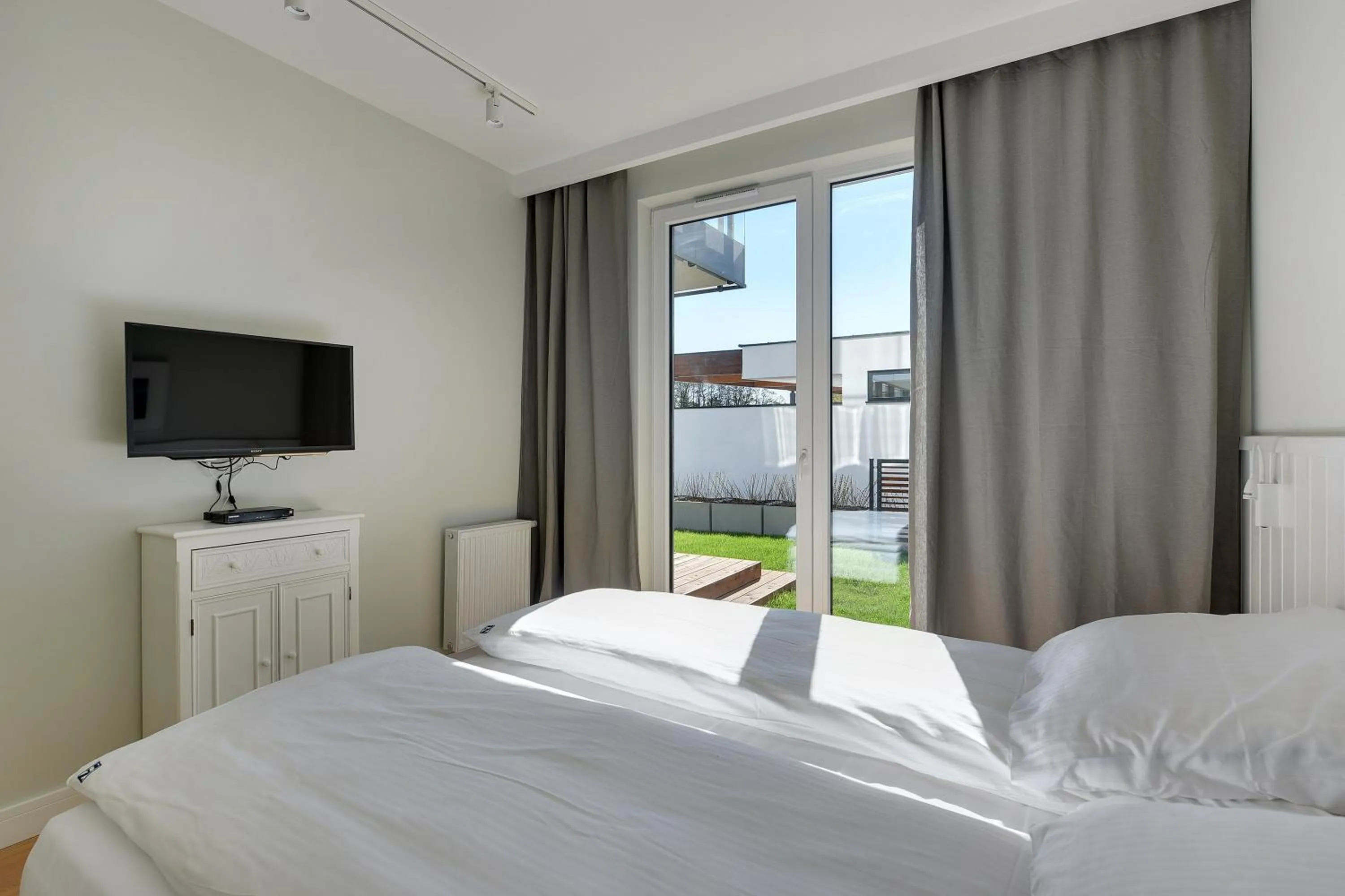 Bedroom, Bed in INA Rent - Tre Mare Apartamenty