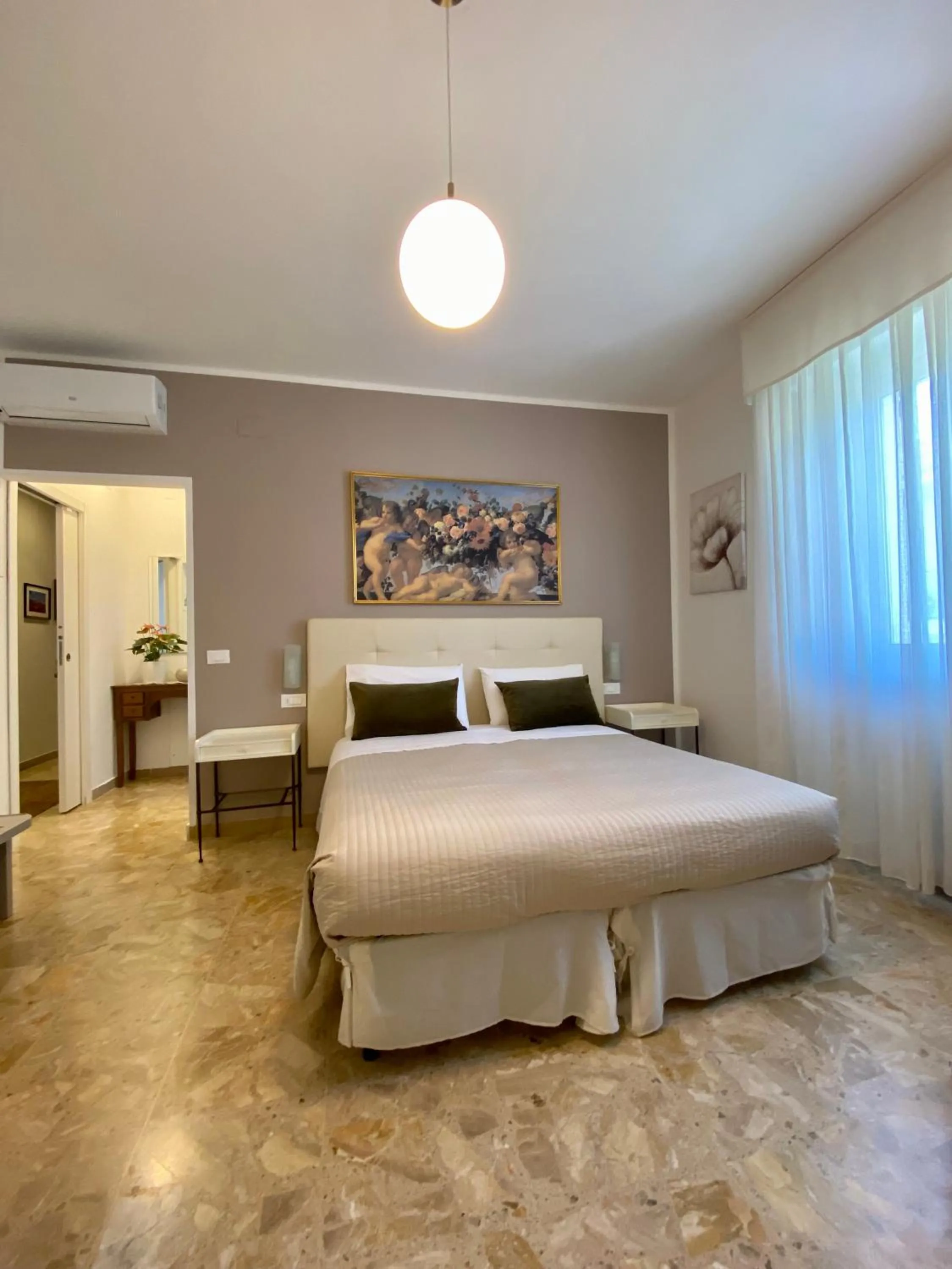 Bed in A Due Passi B&B