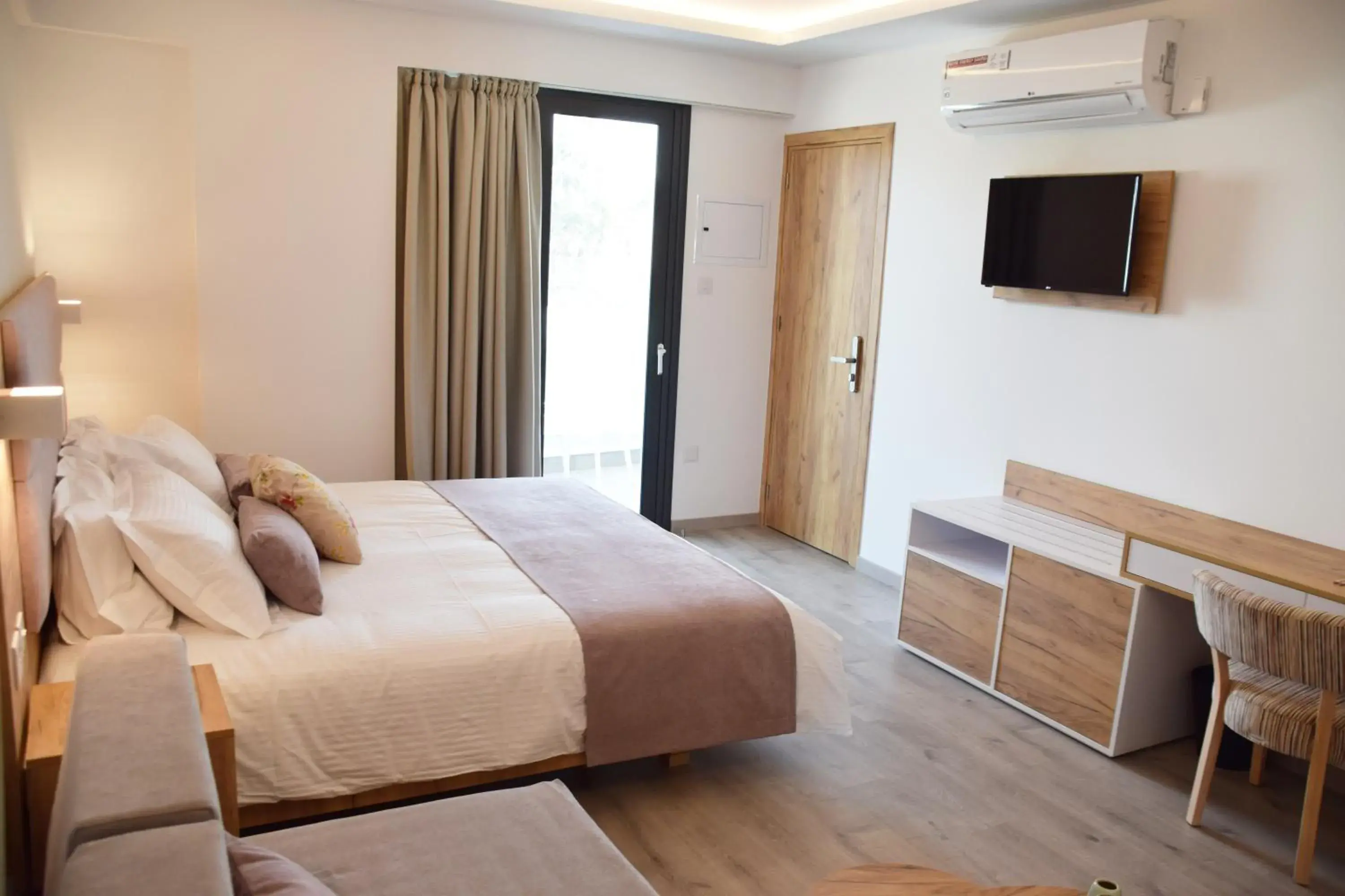 Executive Triple Room - single occupancy in Hypnos Boutique Hotel Executive Triple Room - single occupancy in Hypnos Boutique Hotel