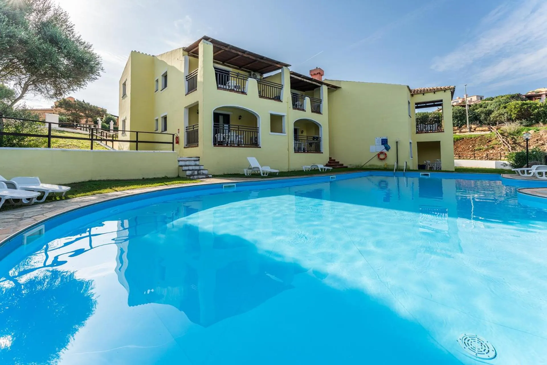 Swimming pool in Sea & Villas