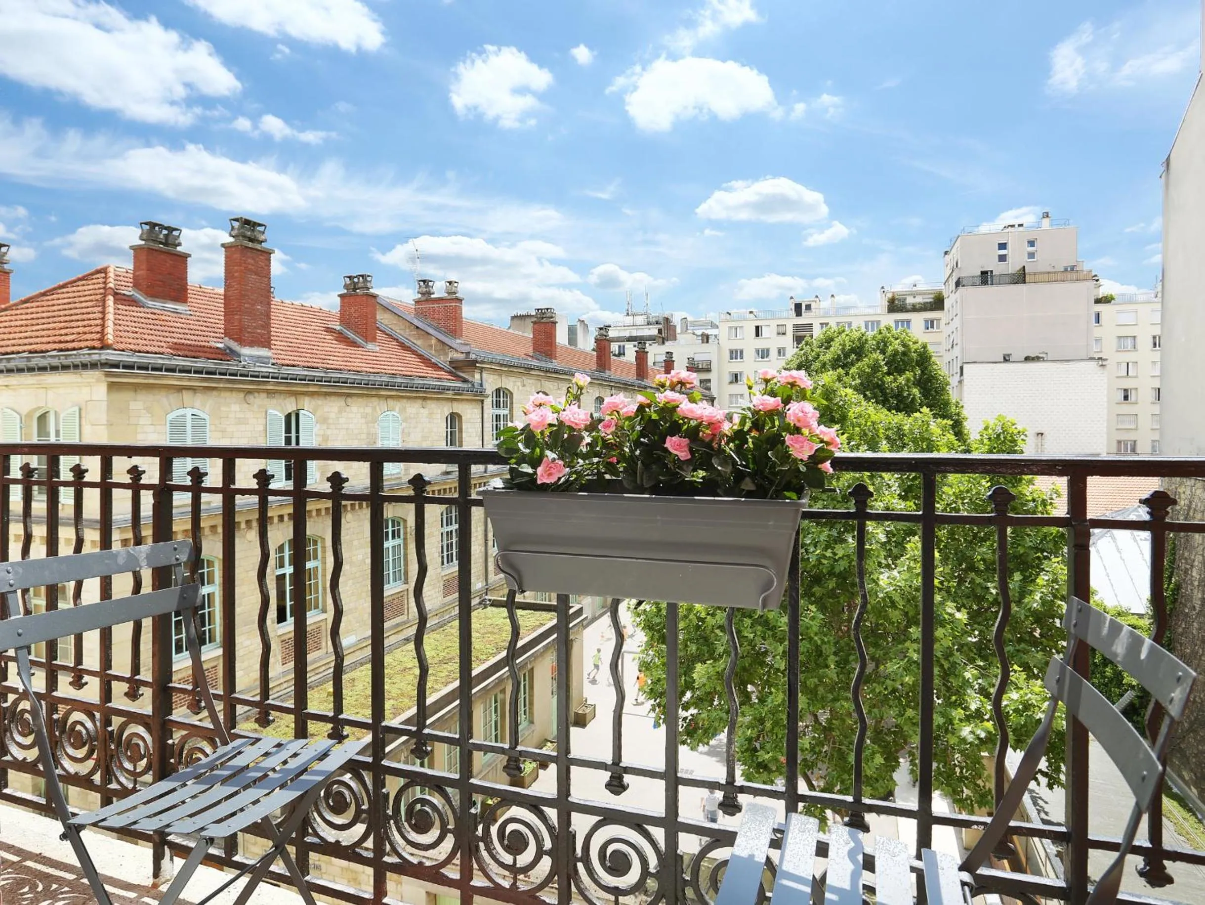 Balcony/Terrace in YAYS Paris Zola by Numa