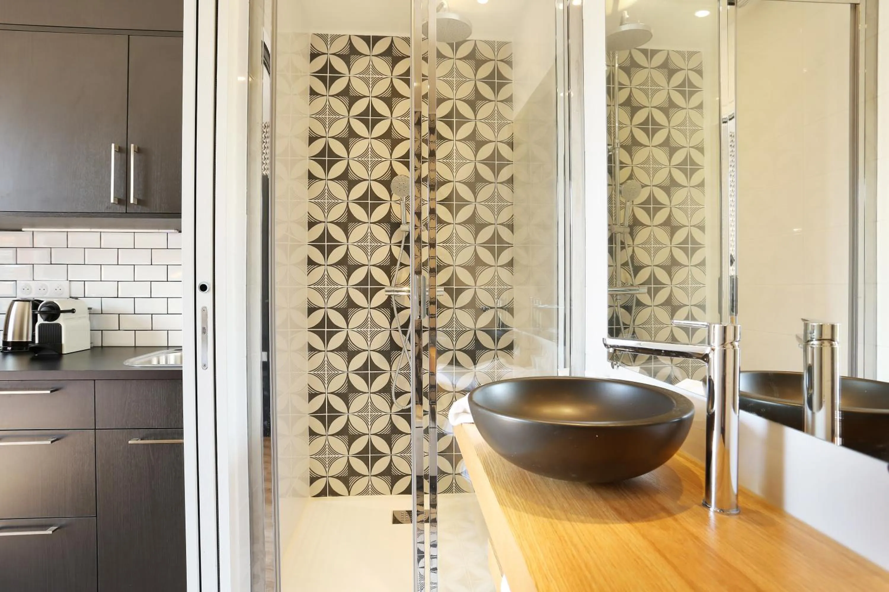 Bathroom in YAYS Paris Zola by Numa