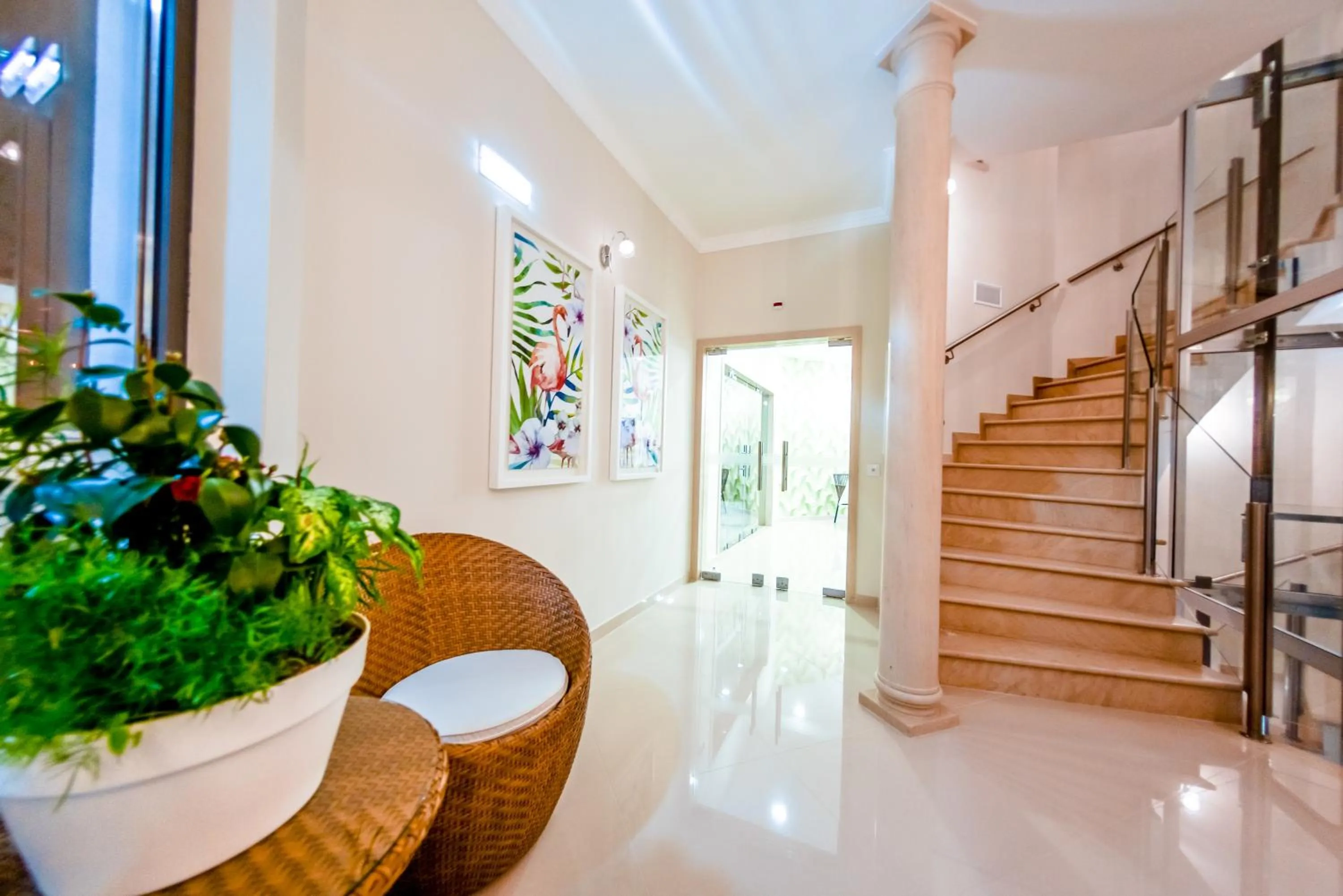 Lobby or reception in Villamar Style Maison