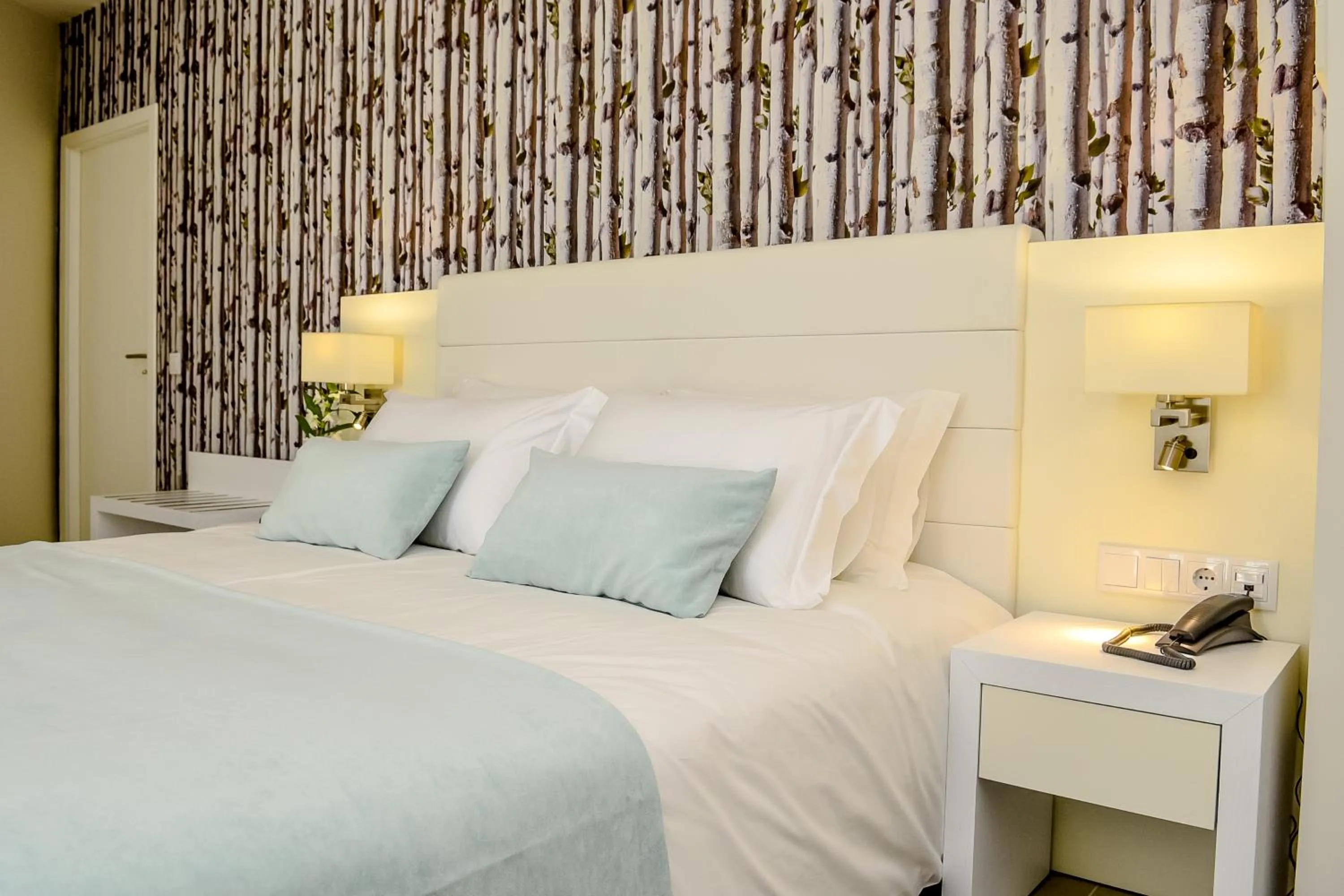 Bed in Villamar Style Maison