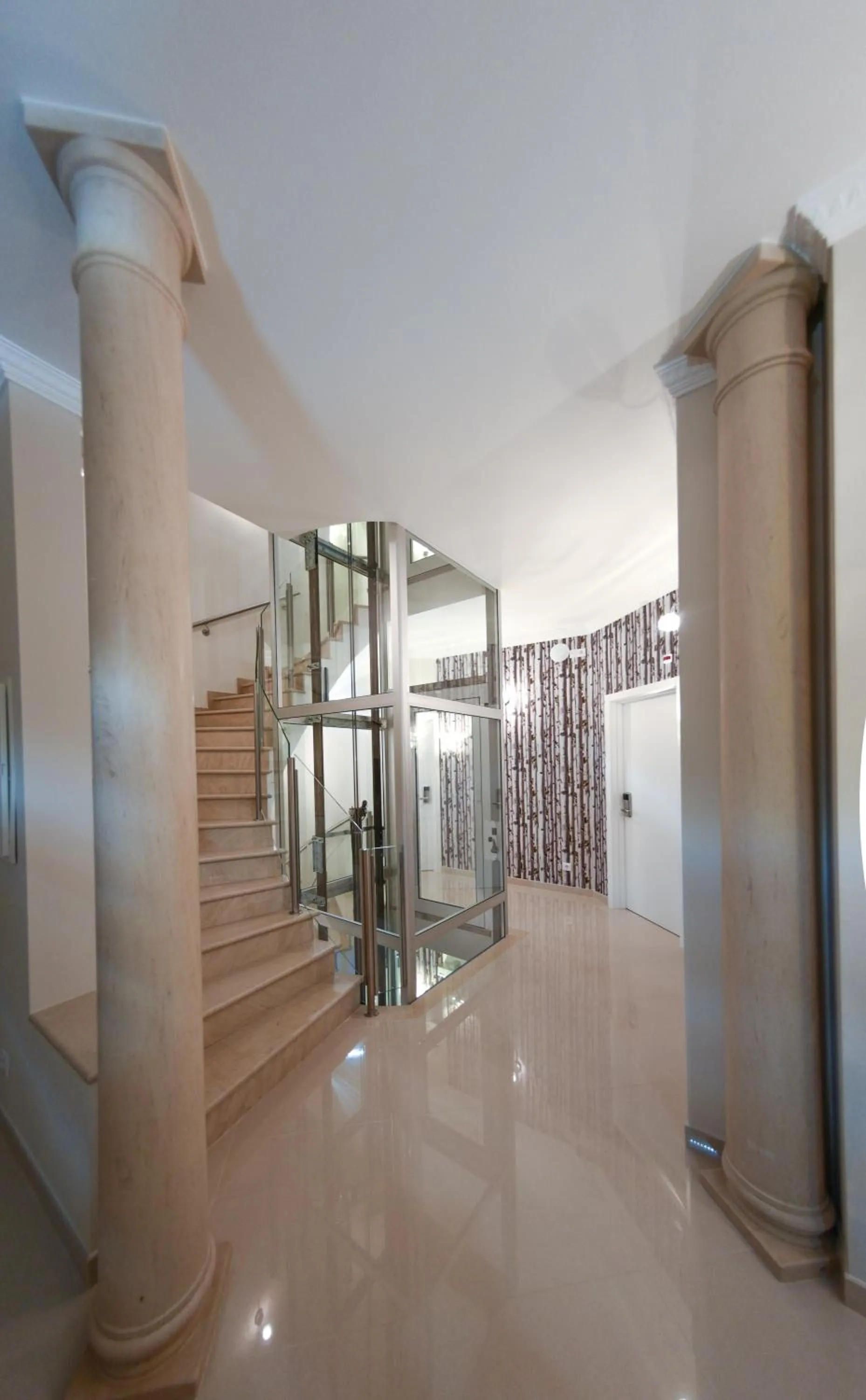 Lobby or reception in Villamar Style Maison