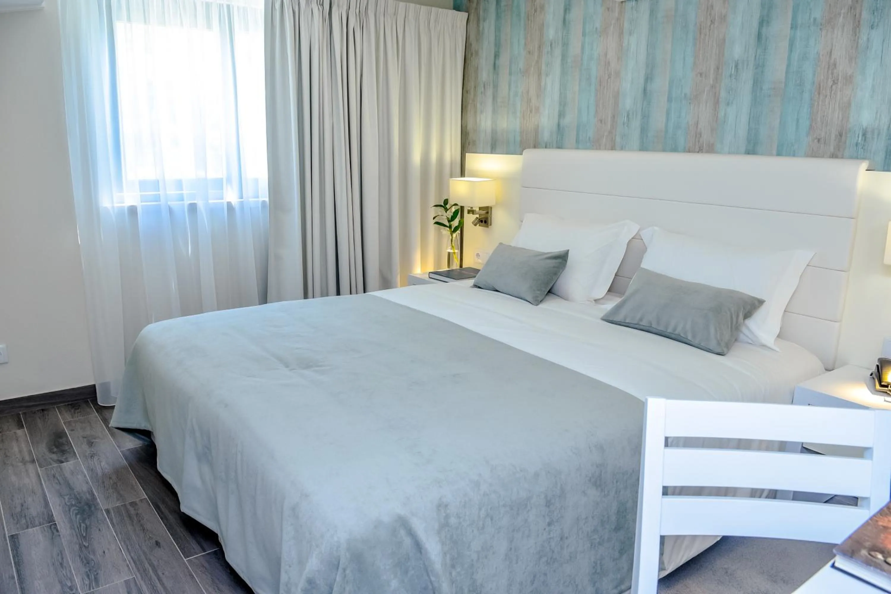 Bed in Villamar Style Maison