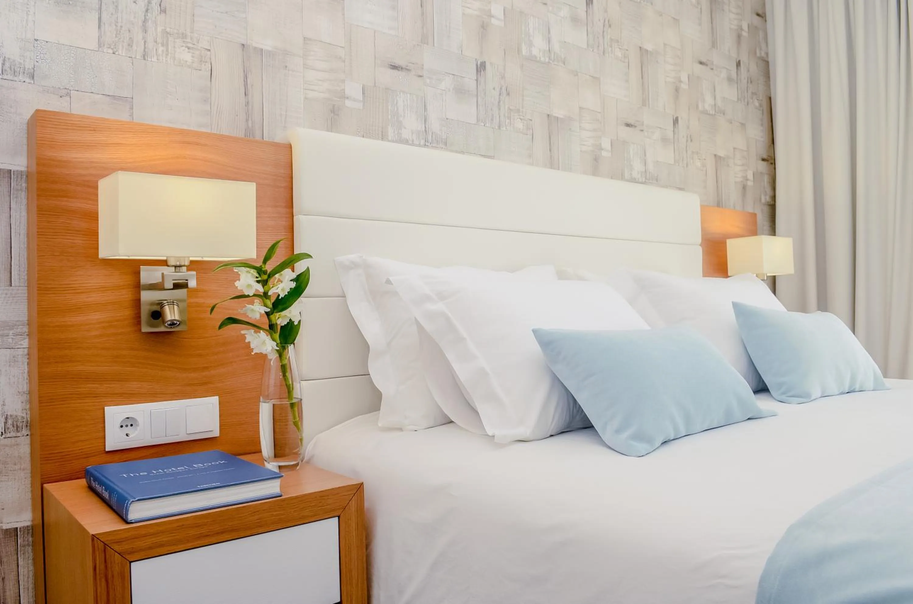 Bedroom, Bed in Villamar Style Maison