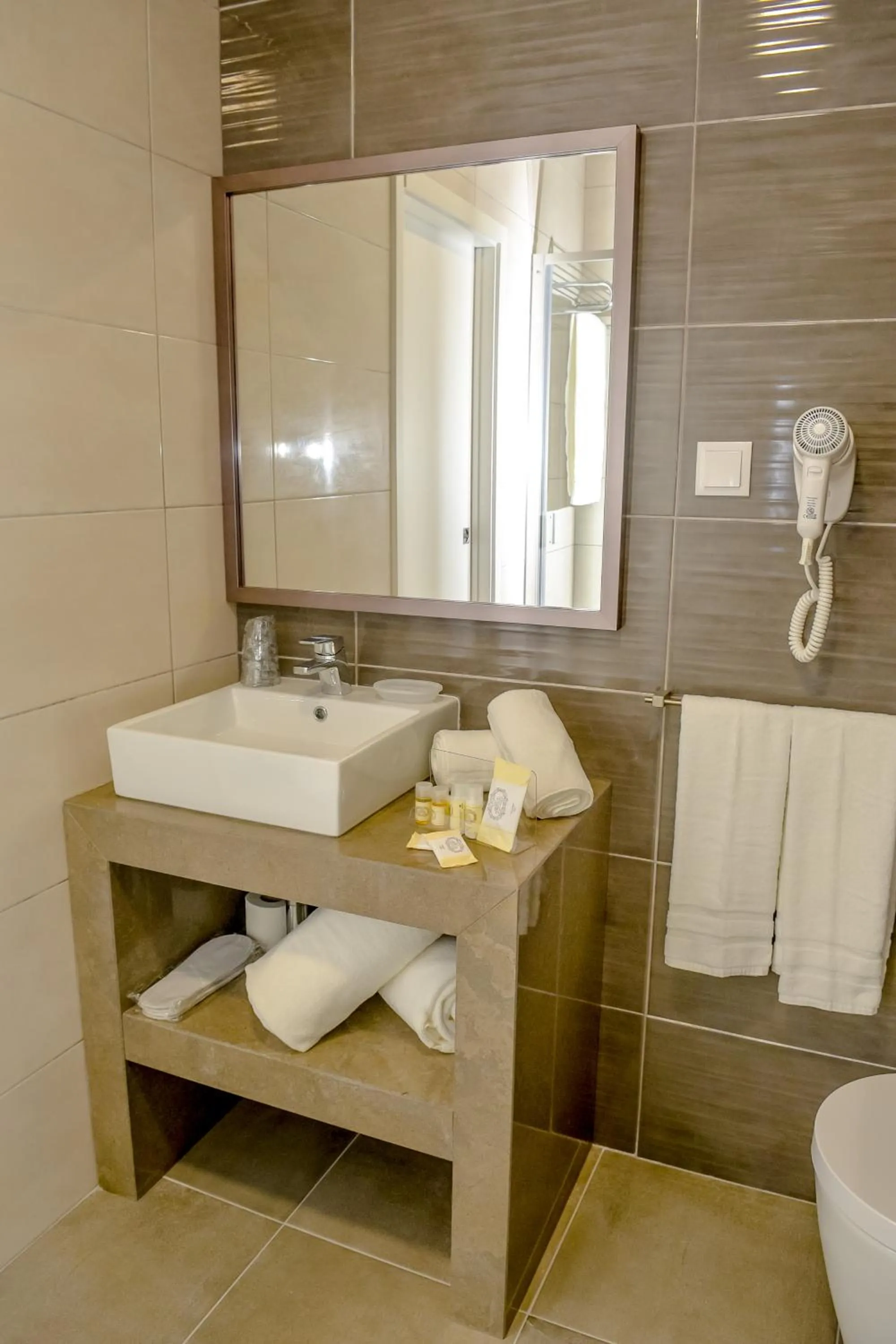 Bathroom in Villamar Style Maison