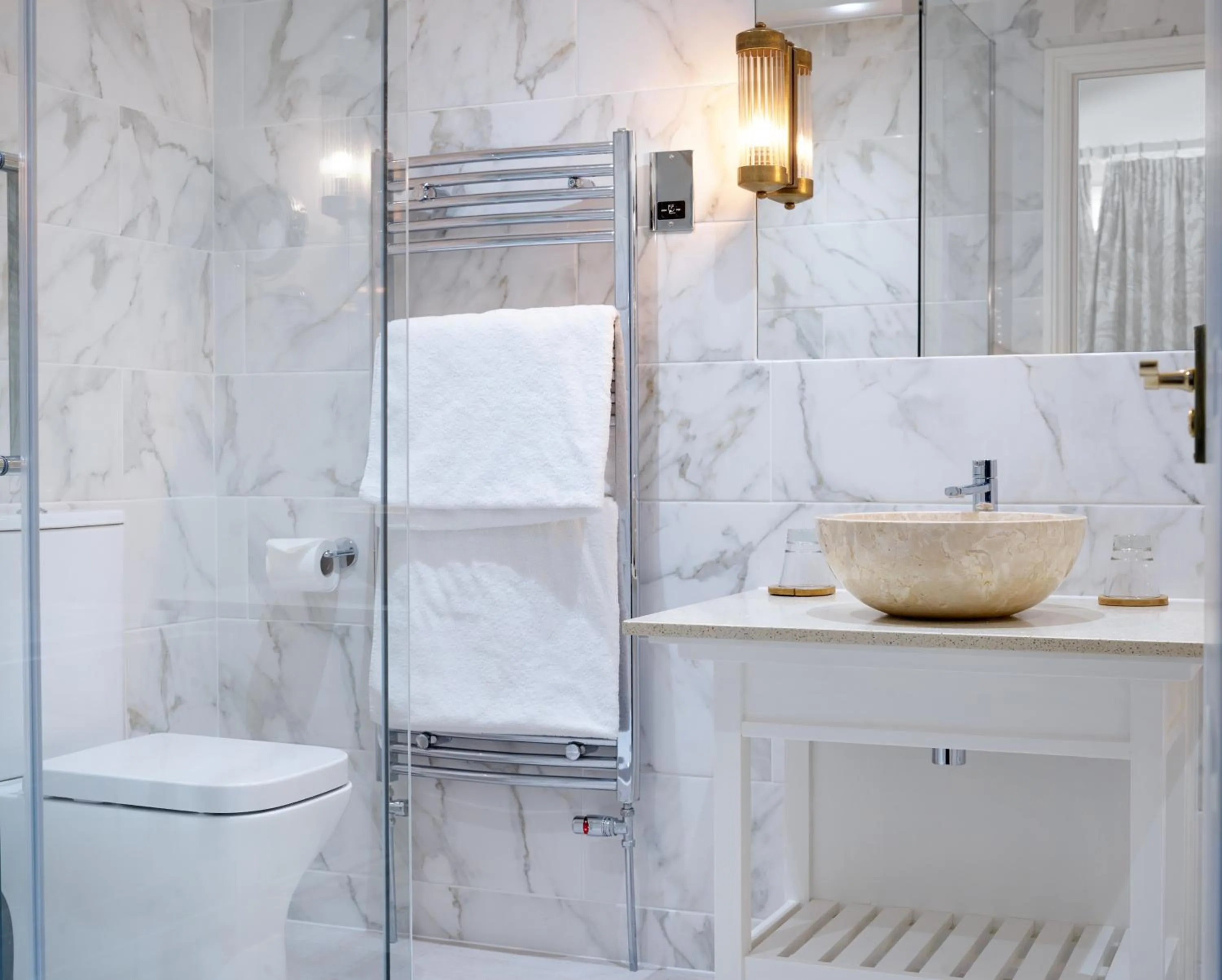 Toilet in The Montagu Arms