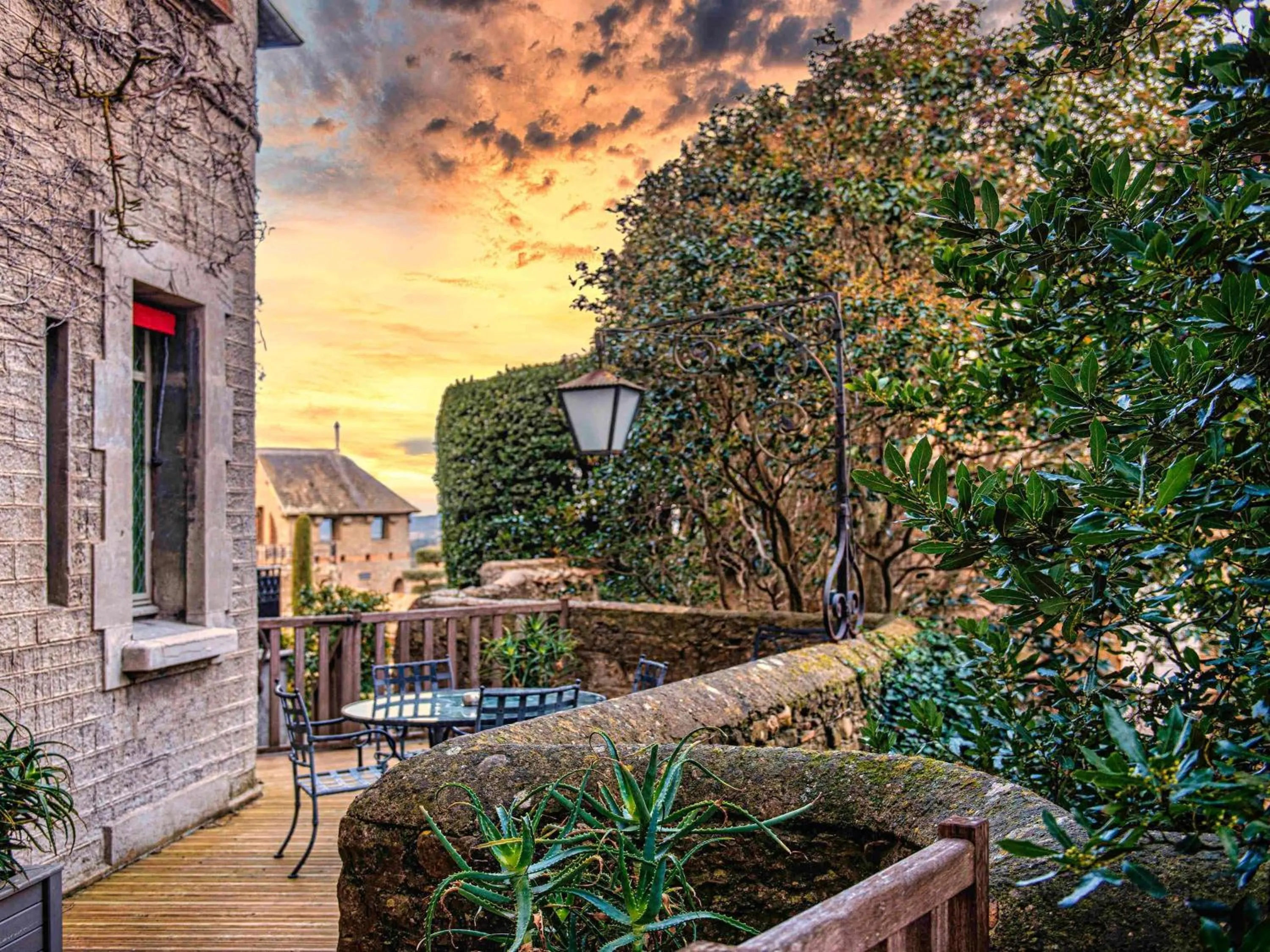 Bedroom in Hotel de la Cité Carcassonne - MGallery Collection