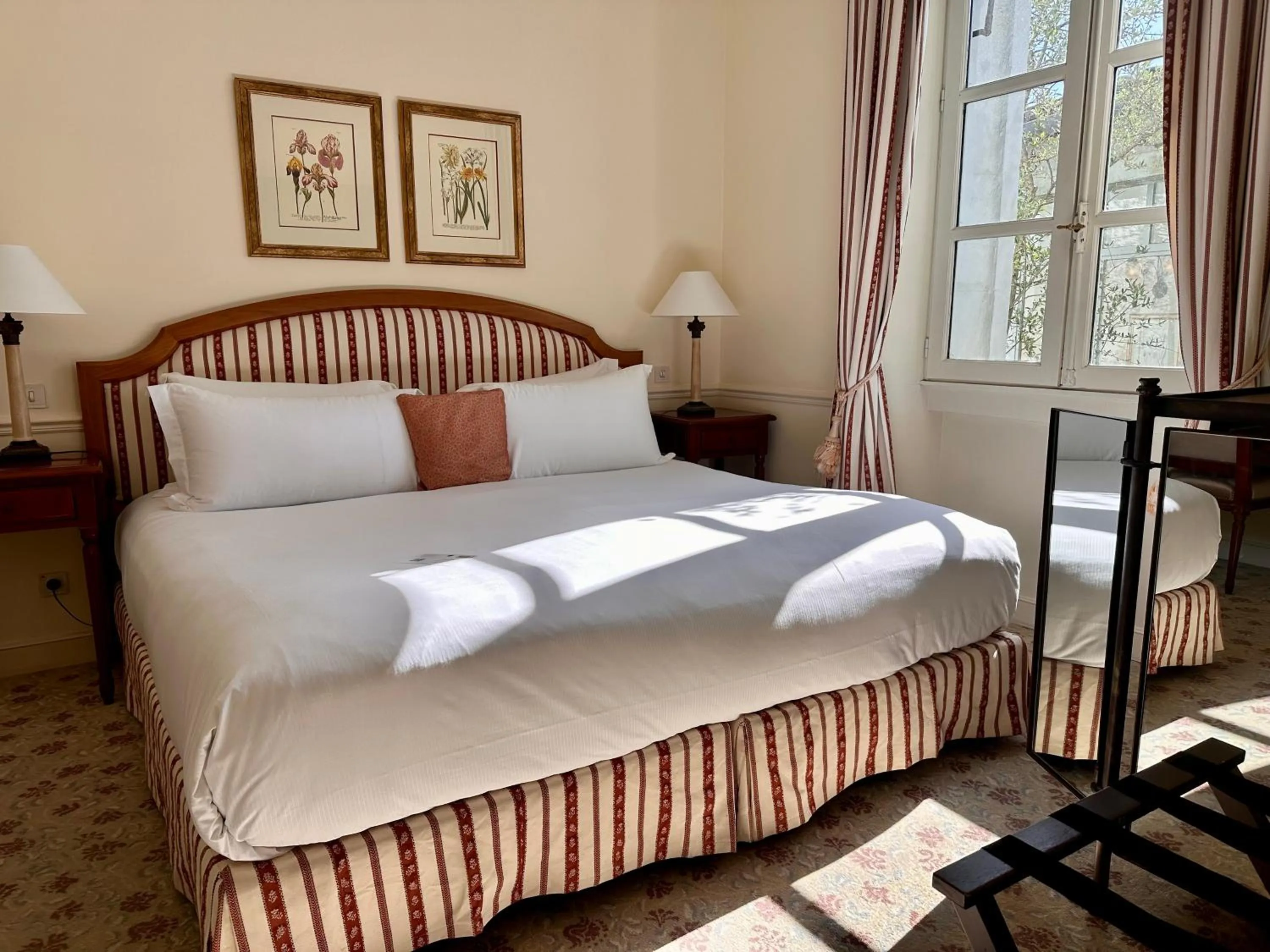 Bedroom, Bed in Hotel de la Cité Carcassonne - MGallery Collection