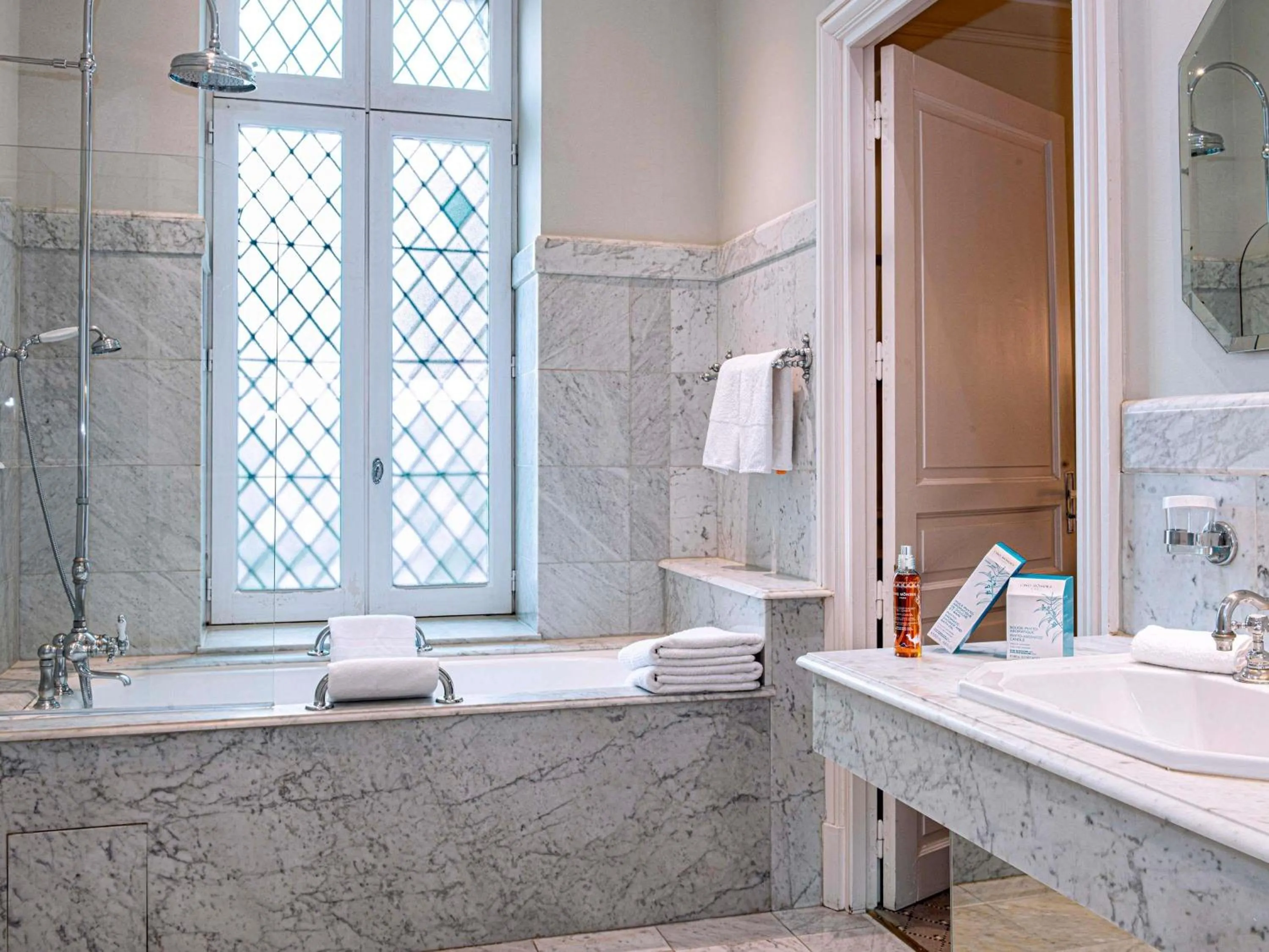 Bedroom in Hotel de la Cité Carcassonne - MGallery Collection
