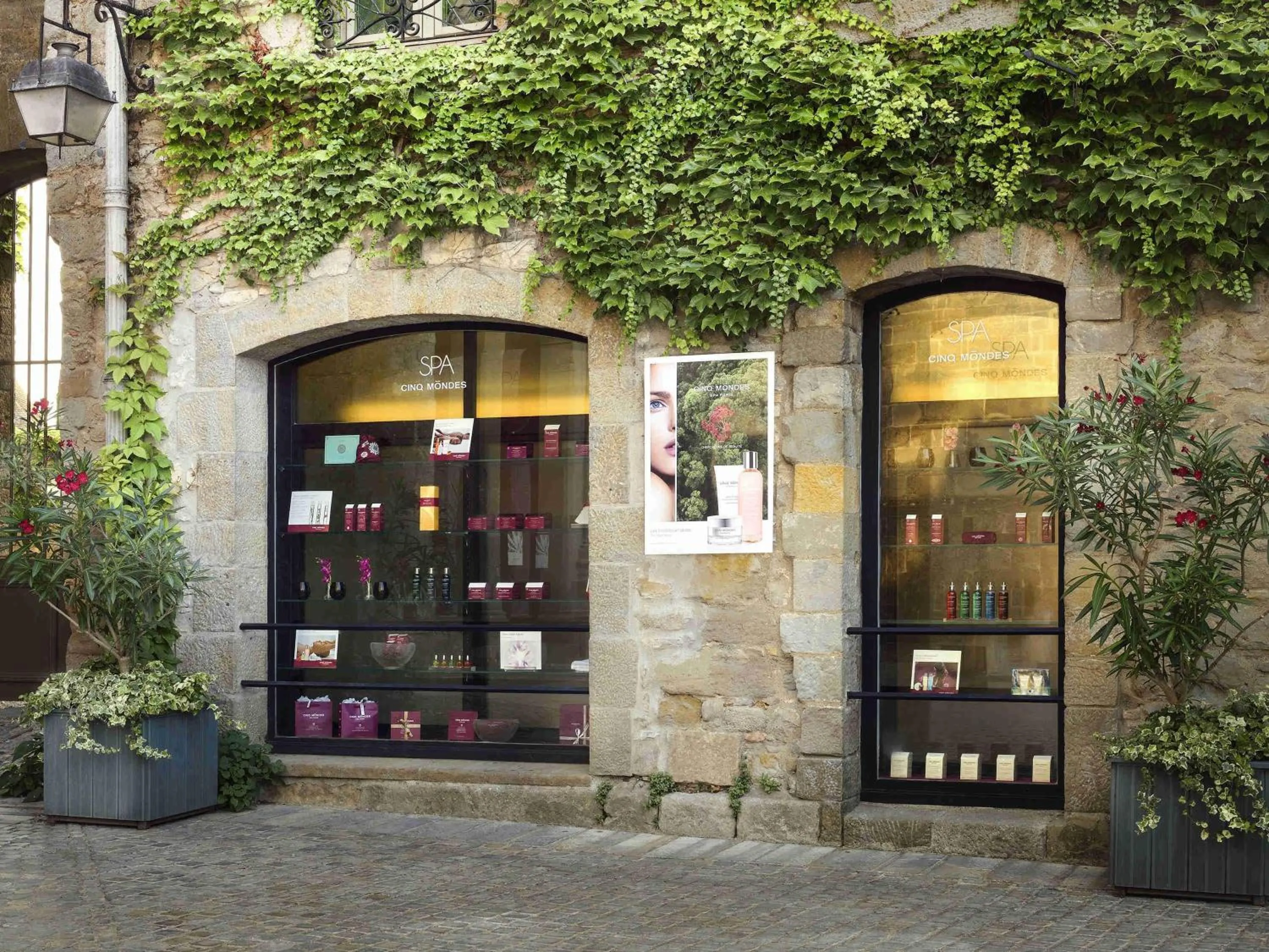 Spa and wellness centre/facilities in Hotel de la Cité Carcassonne - MGallery Collection