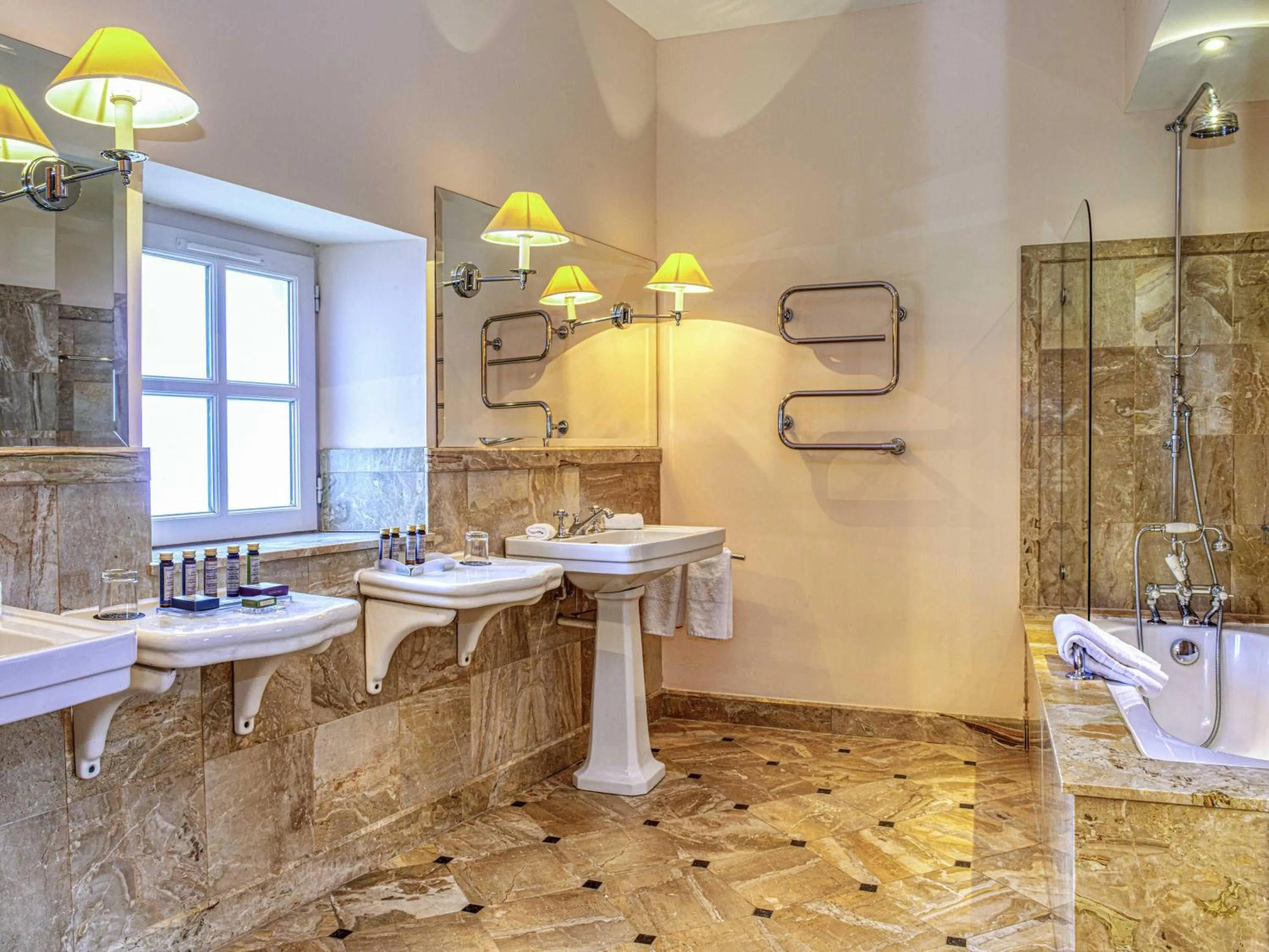 Bedroom in Hotel de la Cité Carcassonne - MGallery Collection