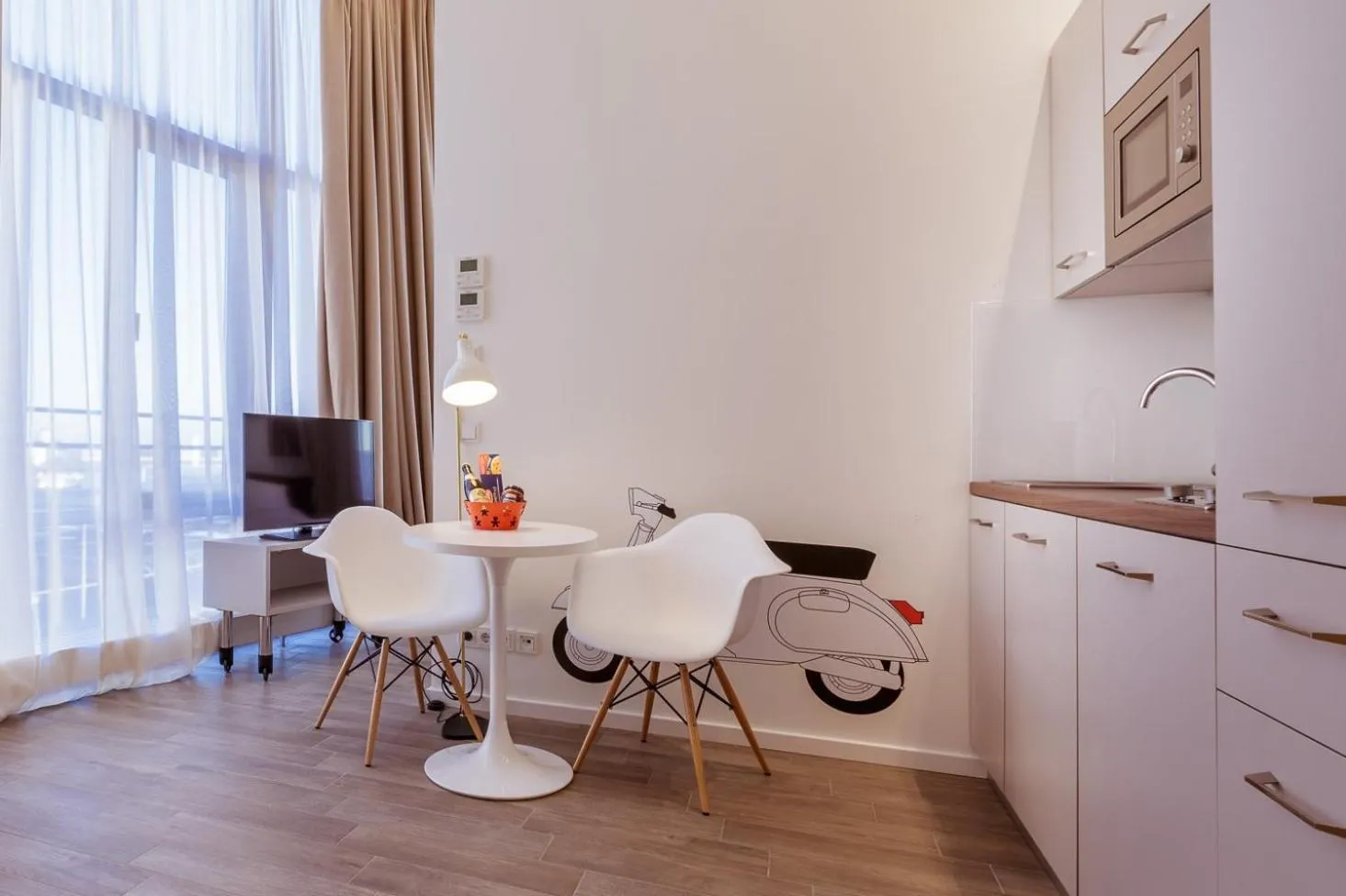 TV and multimedia in Brera Serviced Apartments Munich West