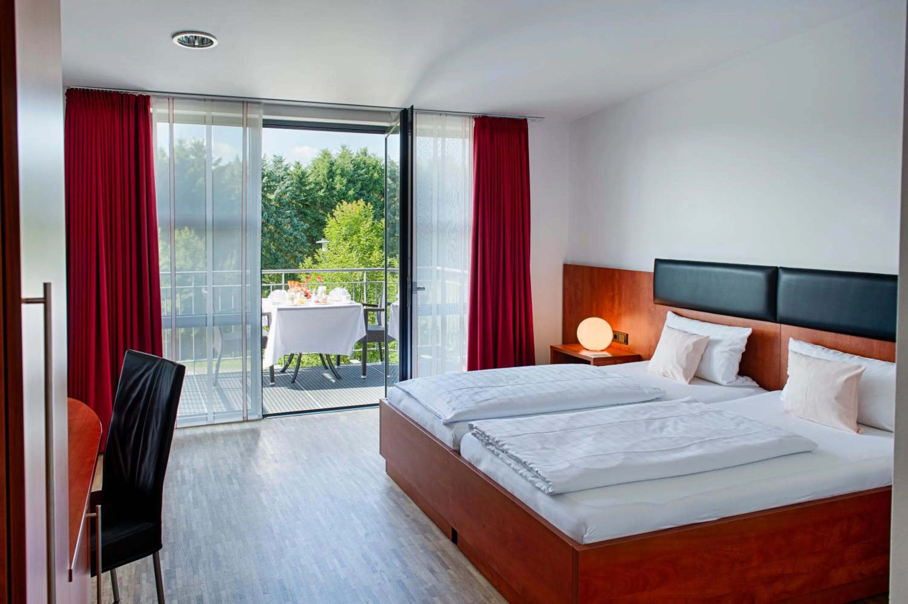 Photo of the whole room, Bed in vevio - Hotel & Events
